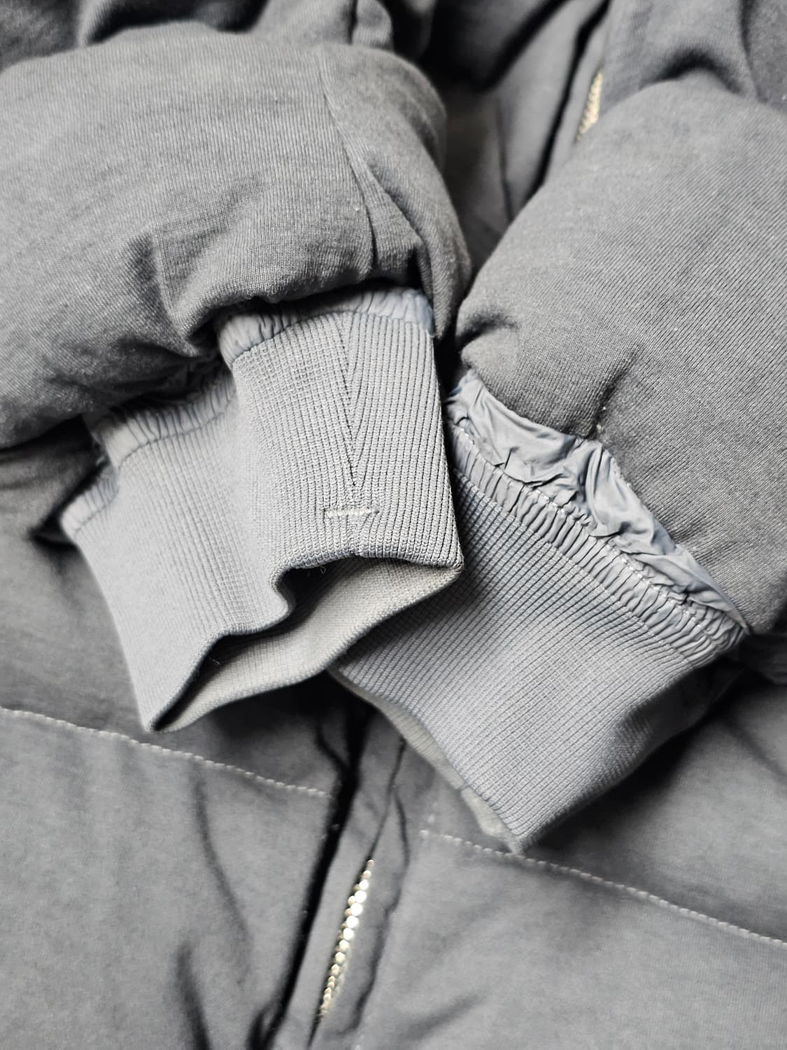 스톤아일랜드 쉐도우프로젝트 HIGH DENSITY R-NYLON 패딩 상품이미지5