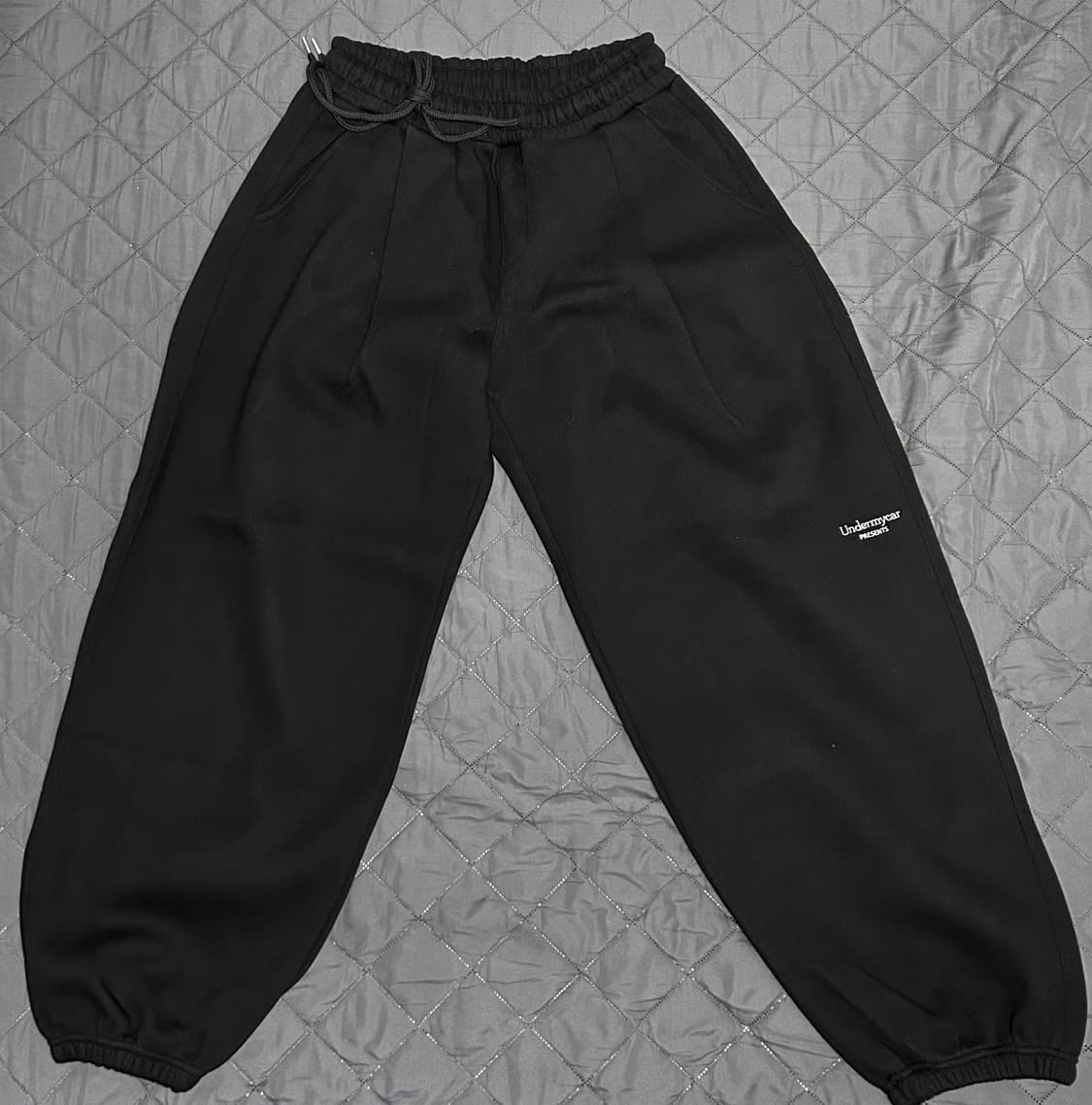 언더마이카 오버사이즈 스웨트 조거 2사이즈 새상품 상품이미지2