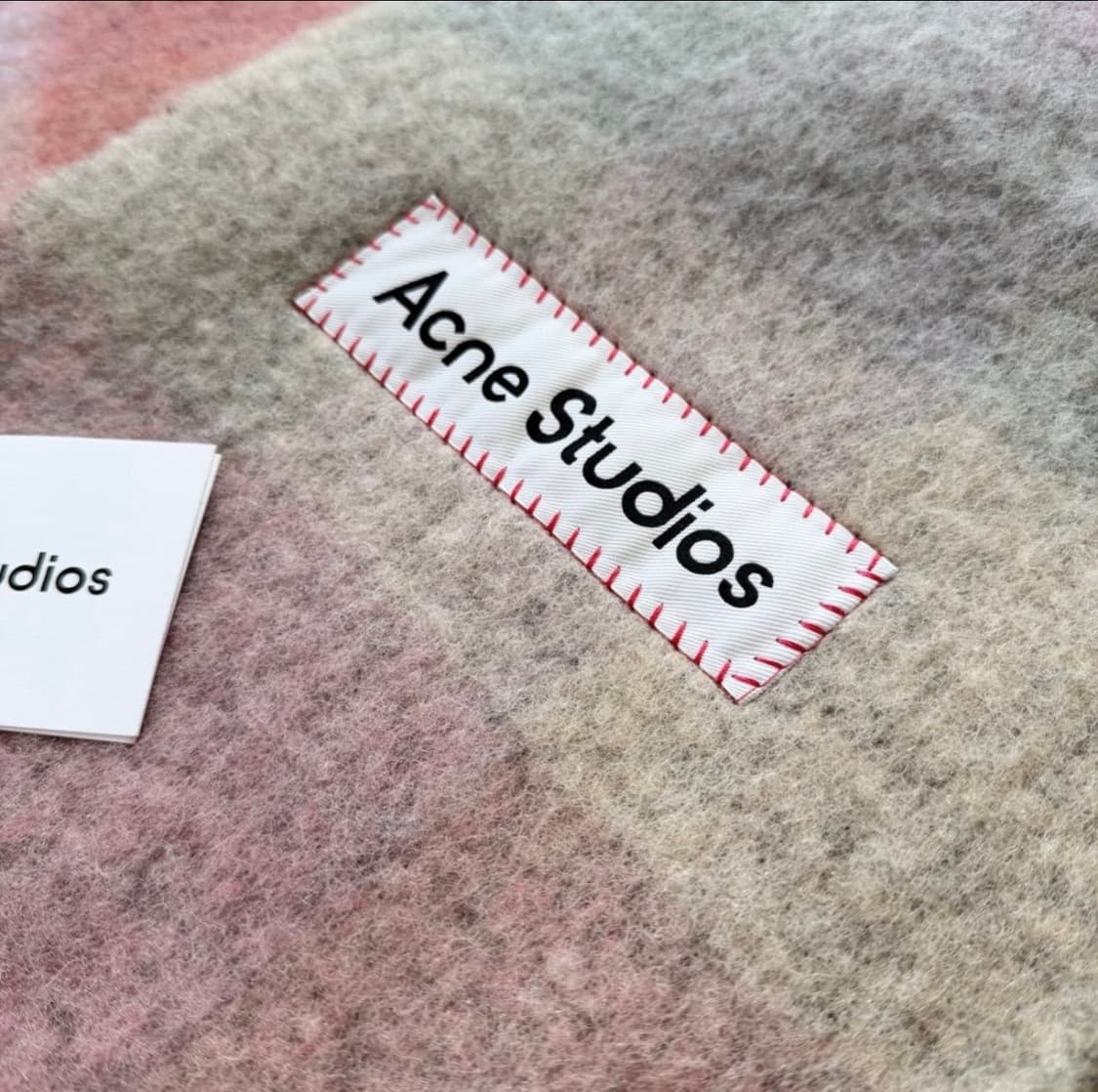 아크네 스튜디오 알파카모헤어울머플러 핑크 그레이 남여공용 상품이미지1