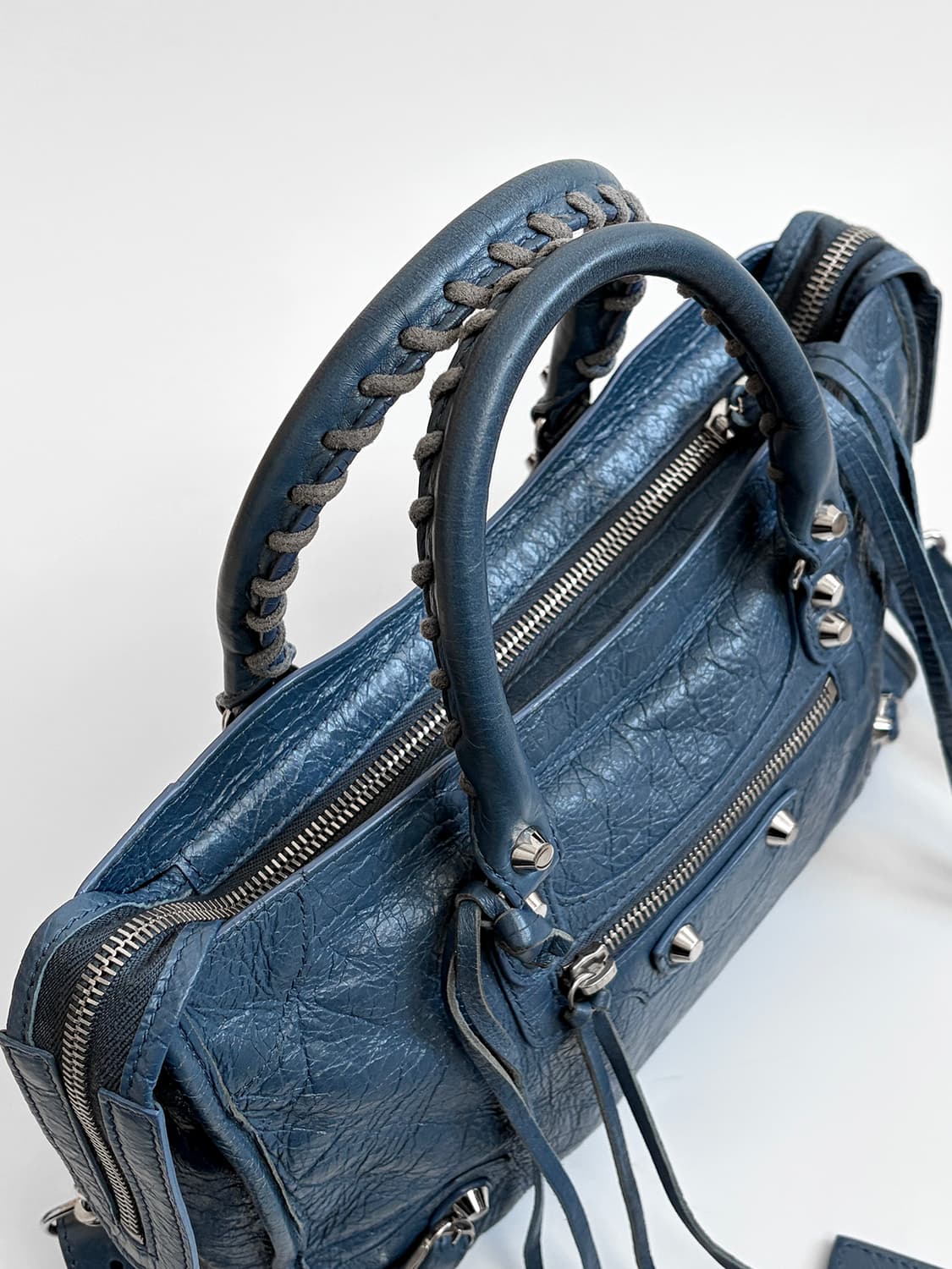 발렌시아가 클래식 시티백 스몰 판매합니다. 상품이미지5