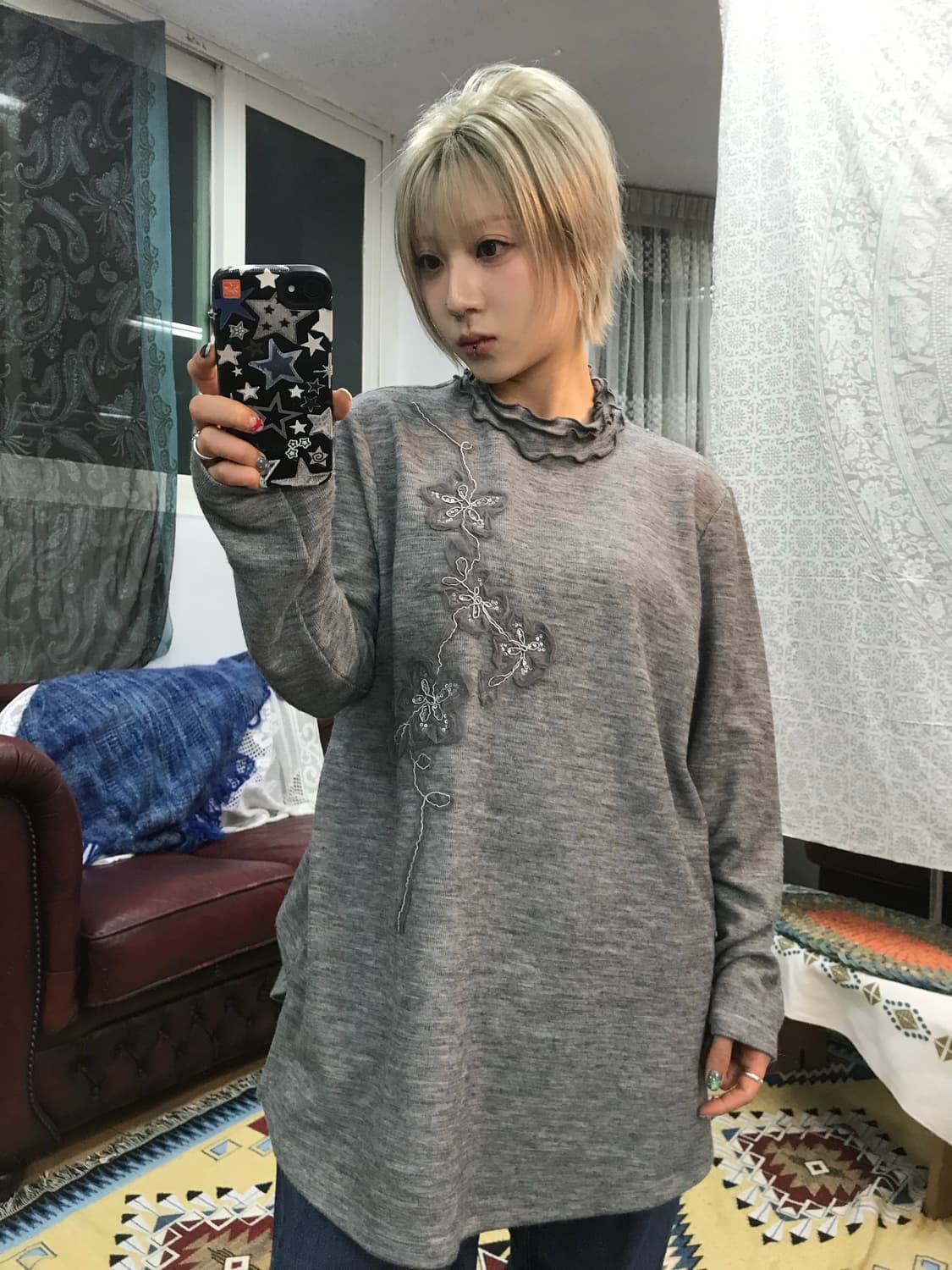 빈티지 플라워자수 프릴 긴팔티  상품이미지1