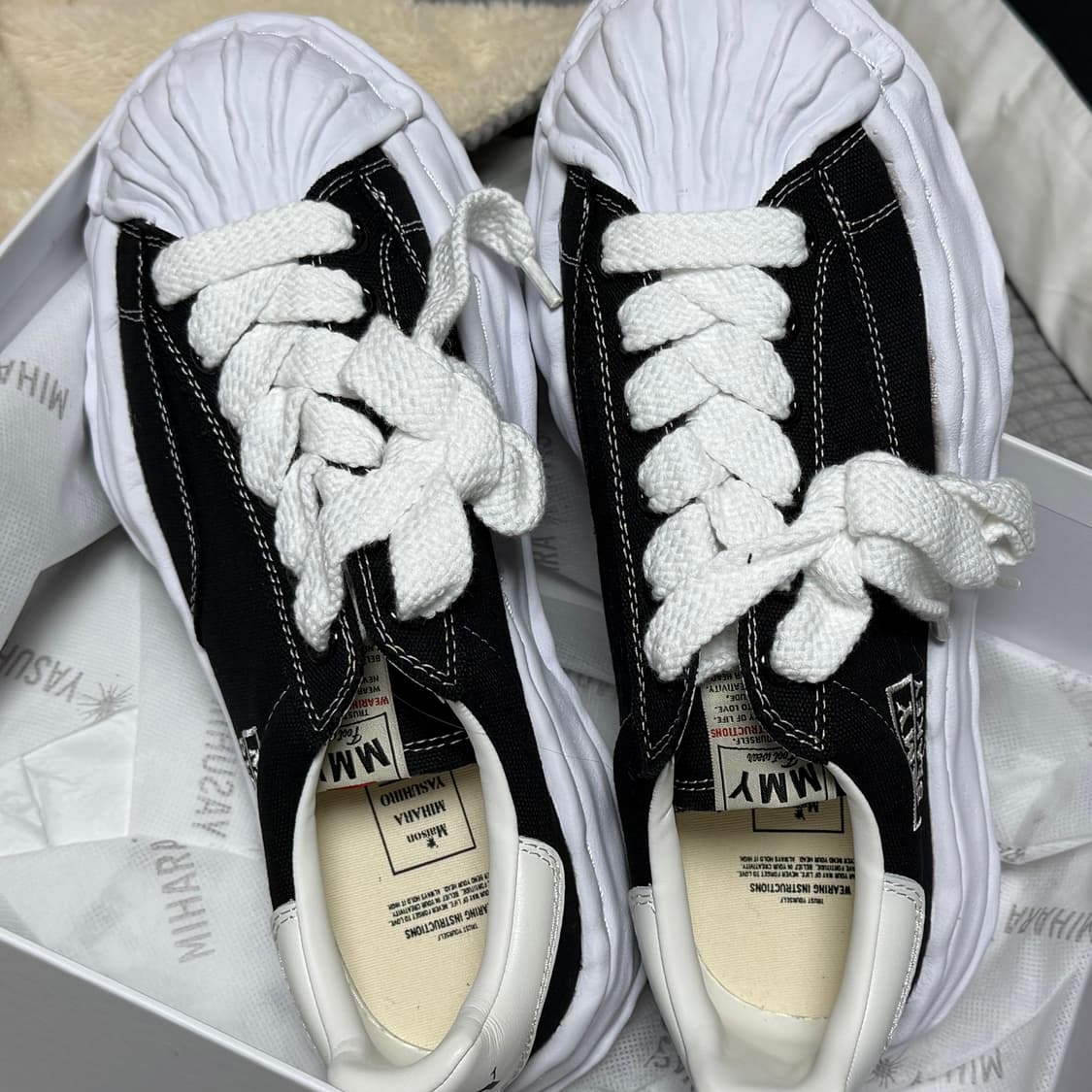 메종 미하라 야스히로 블레이키 캔버스 로우 스니커즈 상품이미지1