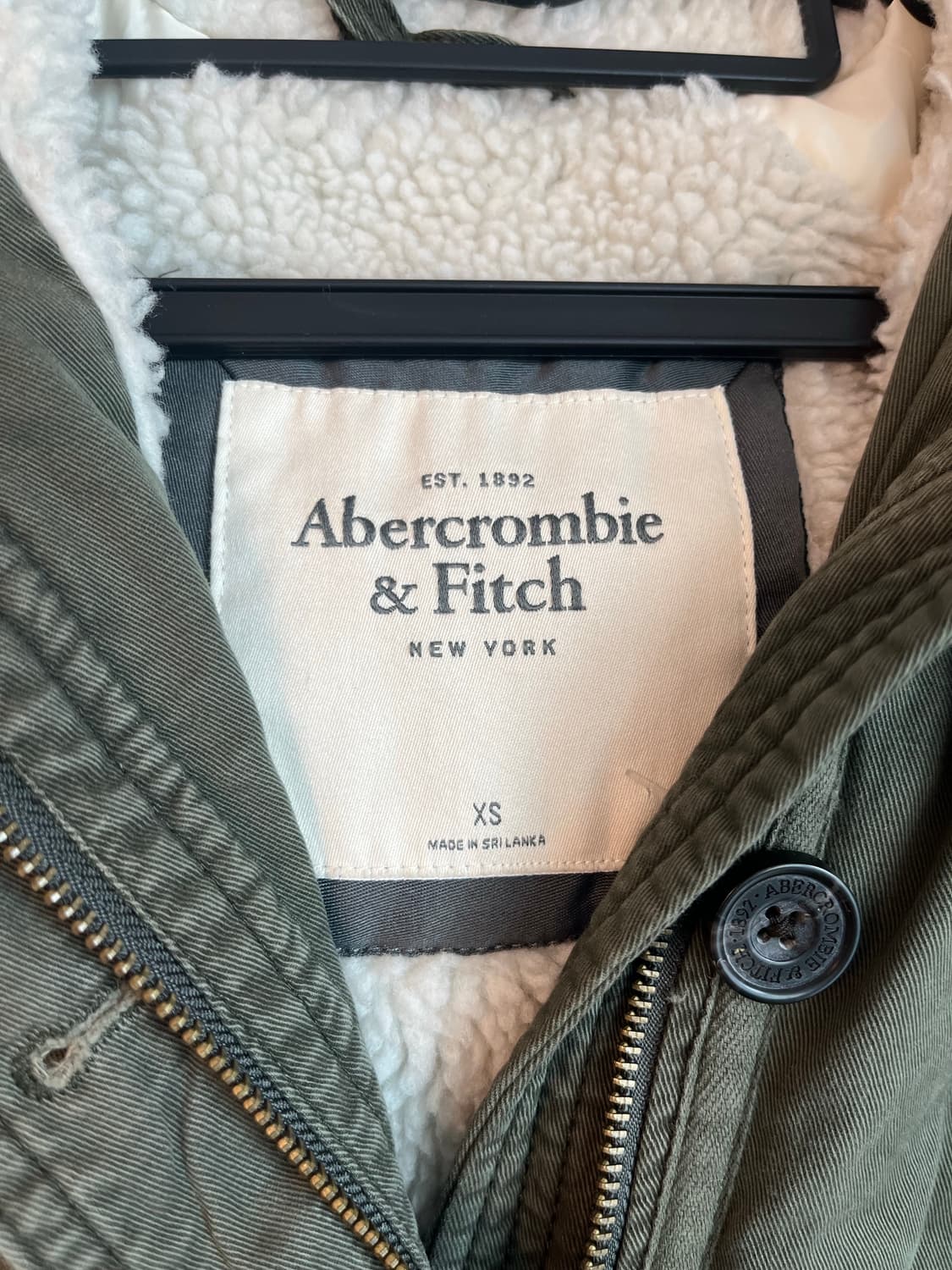 새상품 아베크롬비 퍼 트리밍 후드 파카 카키 [XS] 상품이미지7