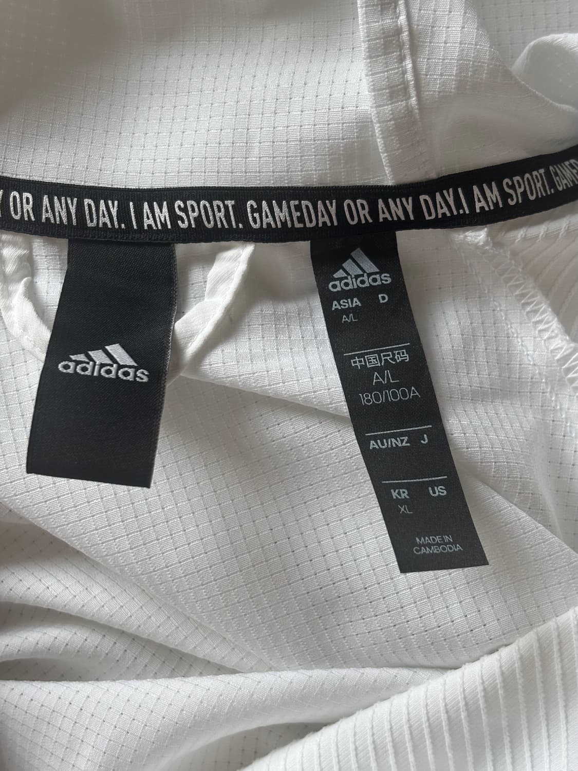 아디다스 바람막이 상품이미지3