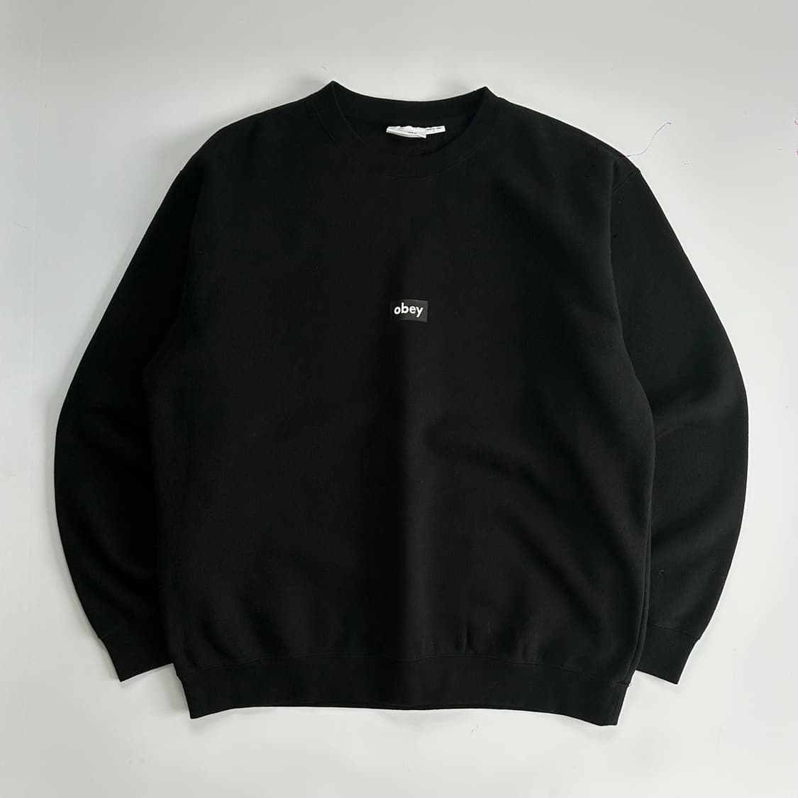 Obey 오베이 스몰로고 블랙 기모 맨투맨 상품이미지3