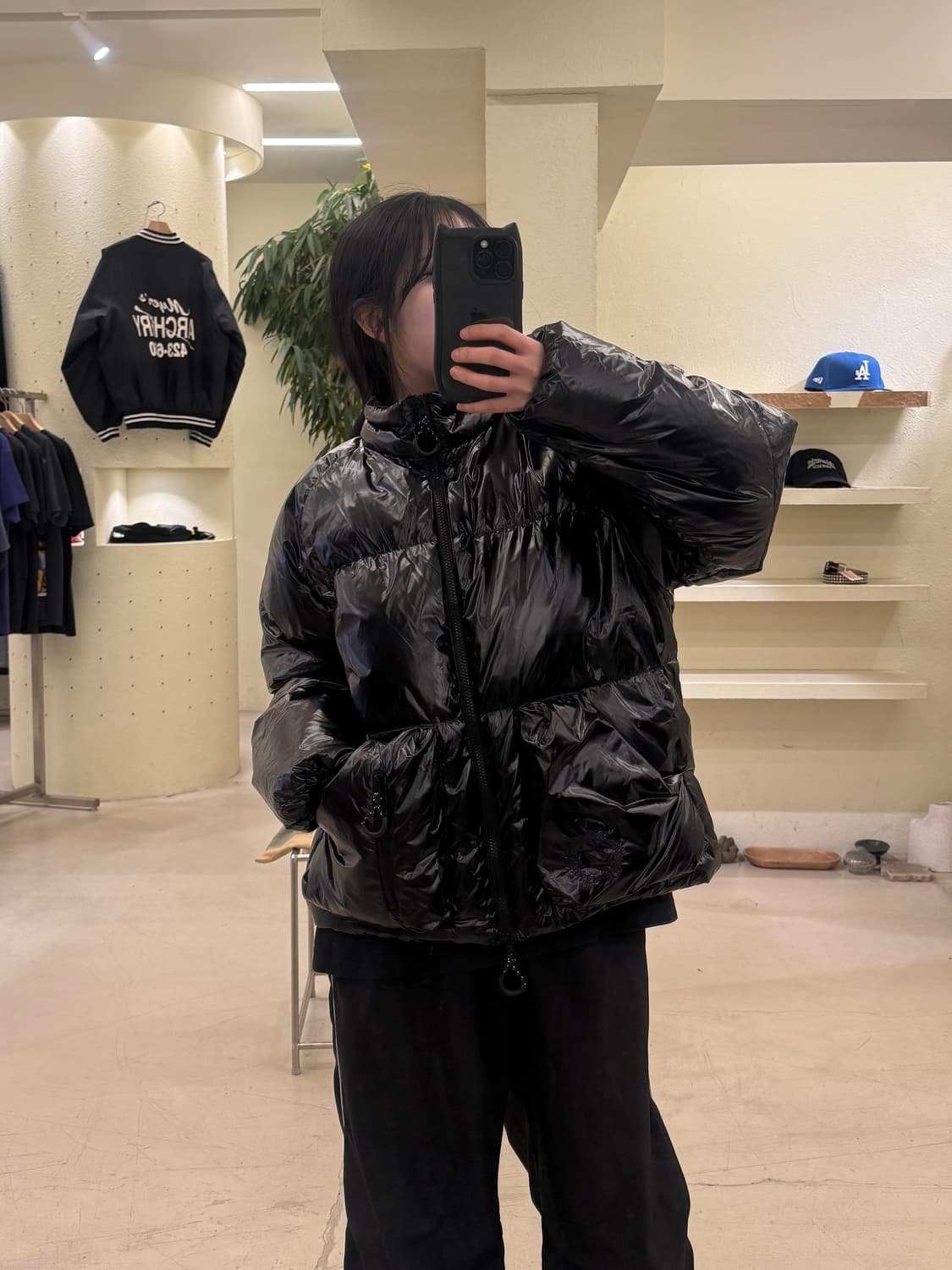 마뗑킴 블랙 유광 패딩 자켓 U186 상품이미지1