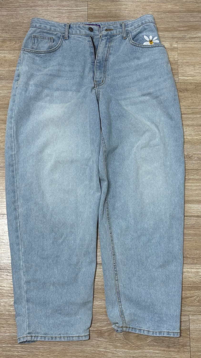 Smart Daisy Baggy Jeans (Light Indigo) 상품이미지1