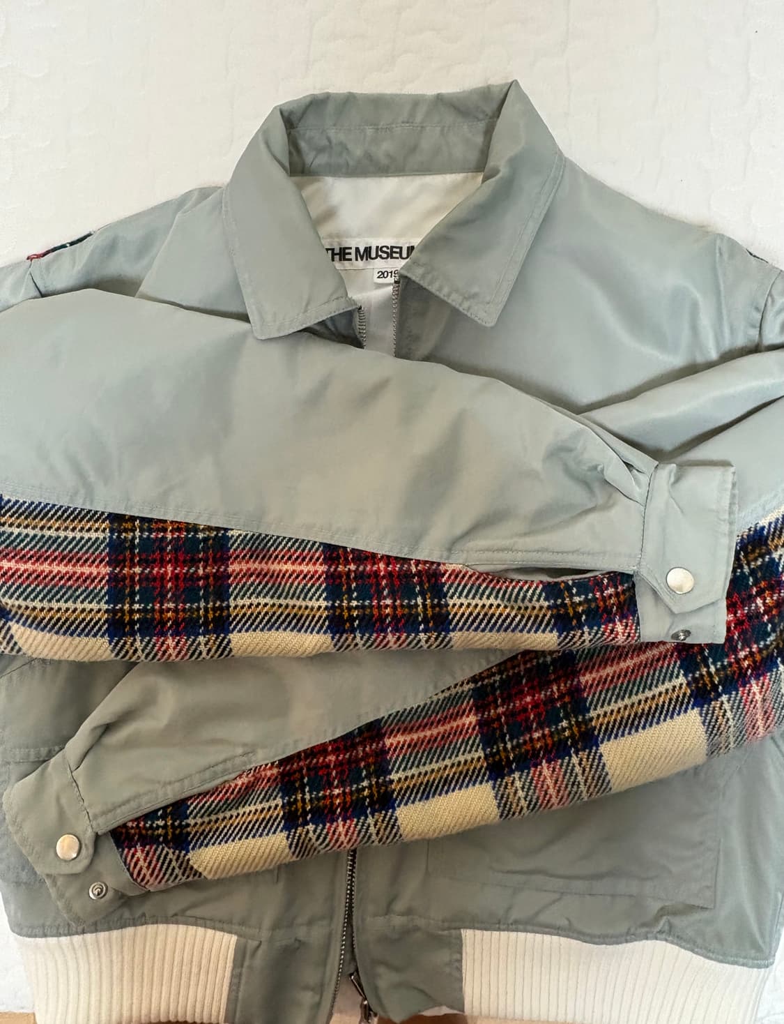 더뮤지엄비지터 회화의방 봄버자켓 상품이미지7