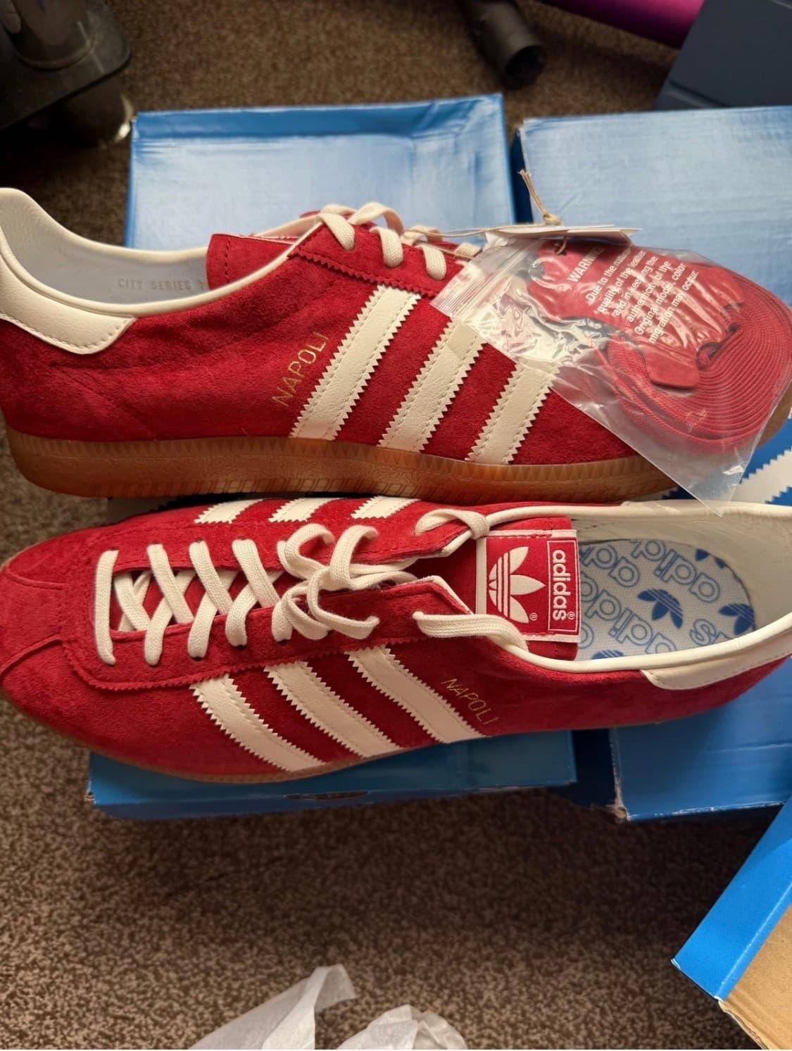 아디다스 시티시리즈 나폴리 us11 290 새상품 한정 삼바 가젤 상품이미지1