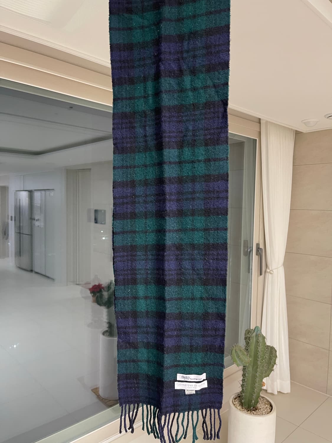 존스톤스 오브 엘긴 울100 블랙와치 슬림 머플러 상품이미지1