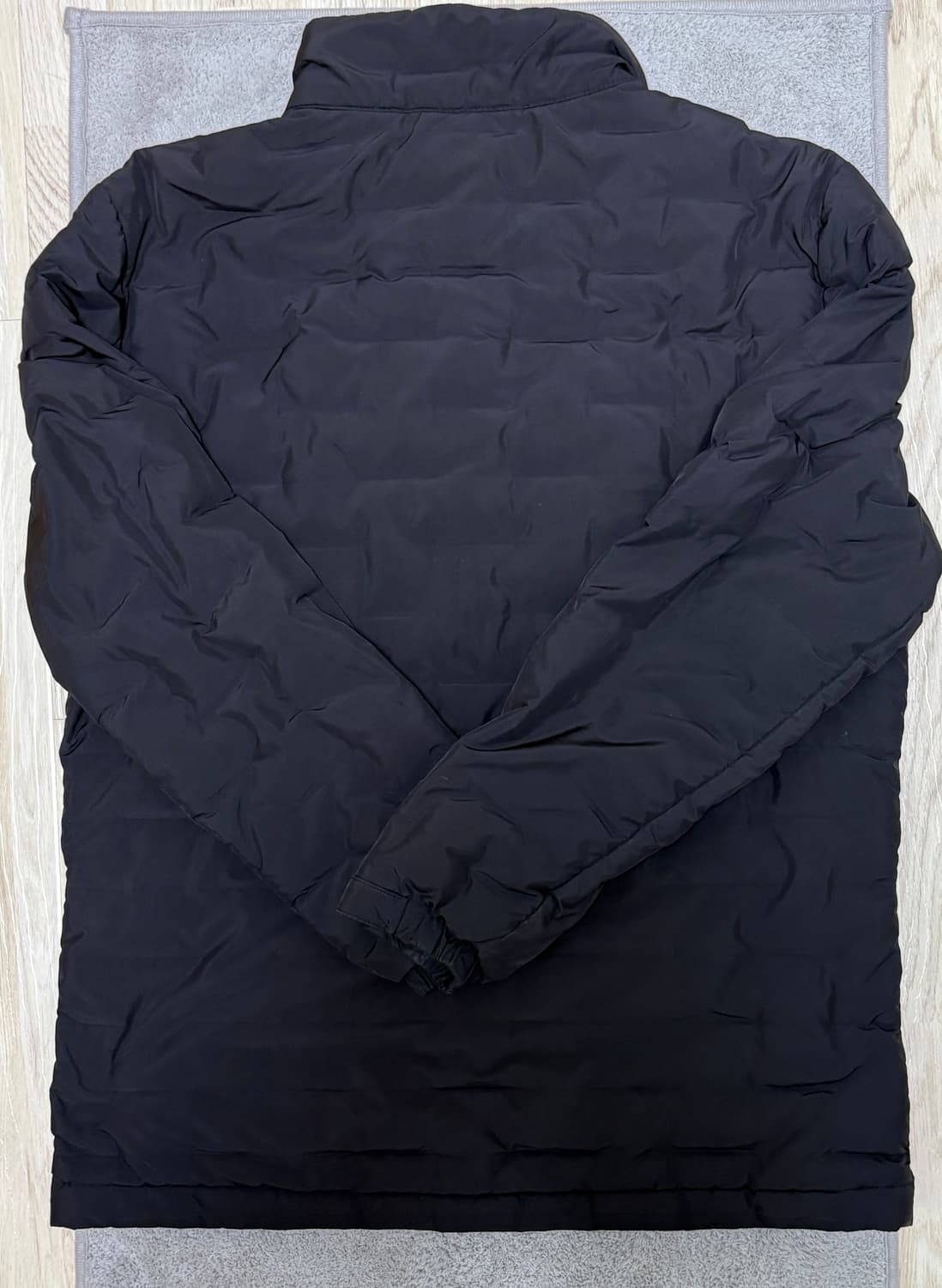 [S급] 🇯🇵일본 1등 몽벨 경량 패딩 블랙 M(95) 상품이미지3