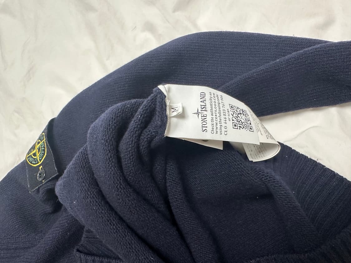 스톤아일랜드 울 반집업 니트 m 상품이미지2
