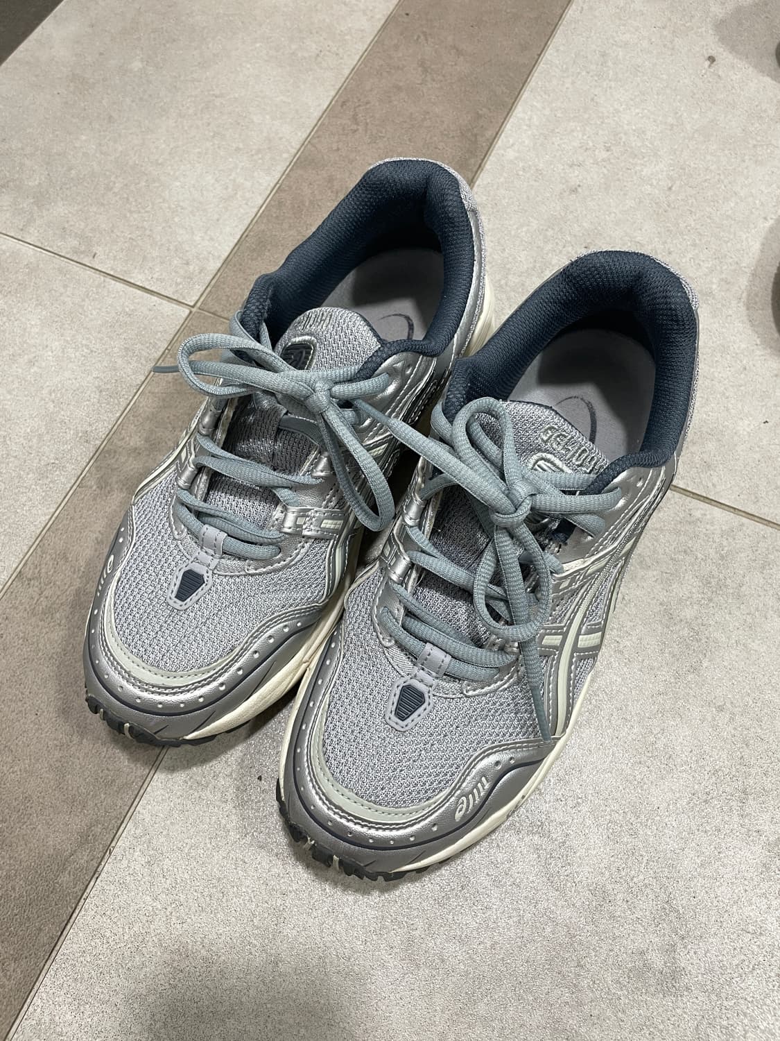 아식스 젤 1090 피드몬트그레이 상품이미지1