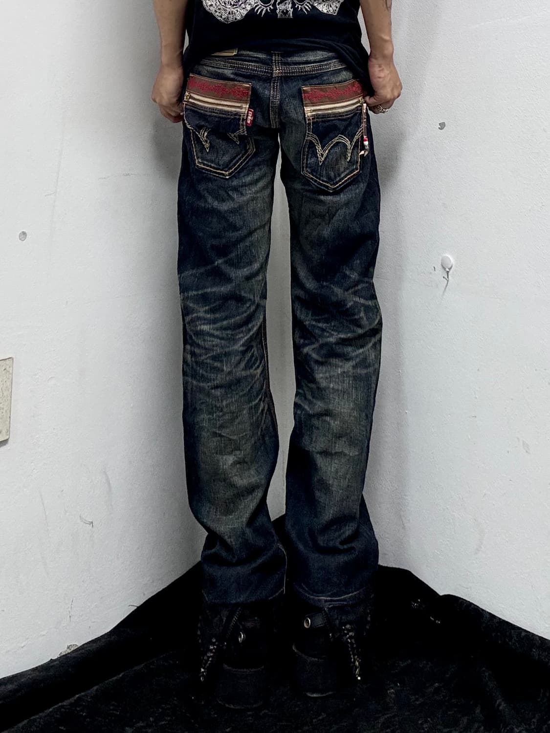 “EDWIN” Western Detail Crack Washed Pant 상품이미지3