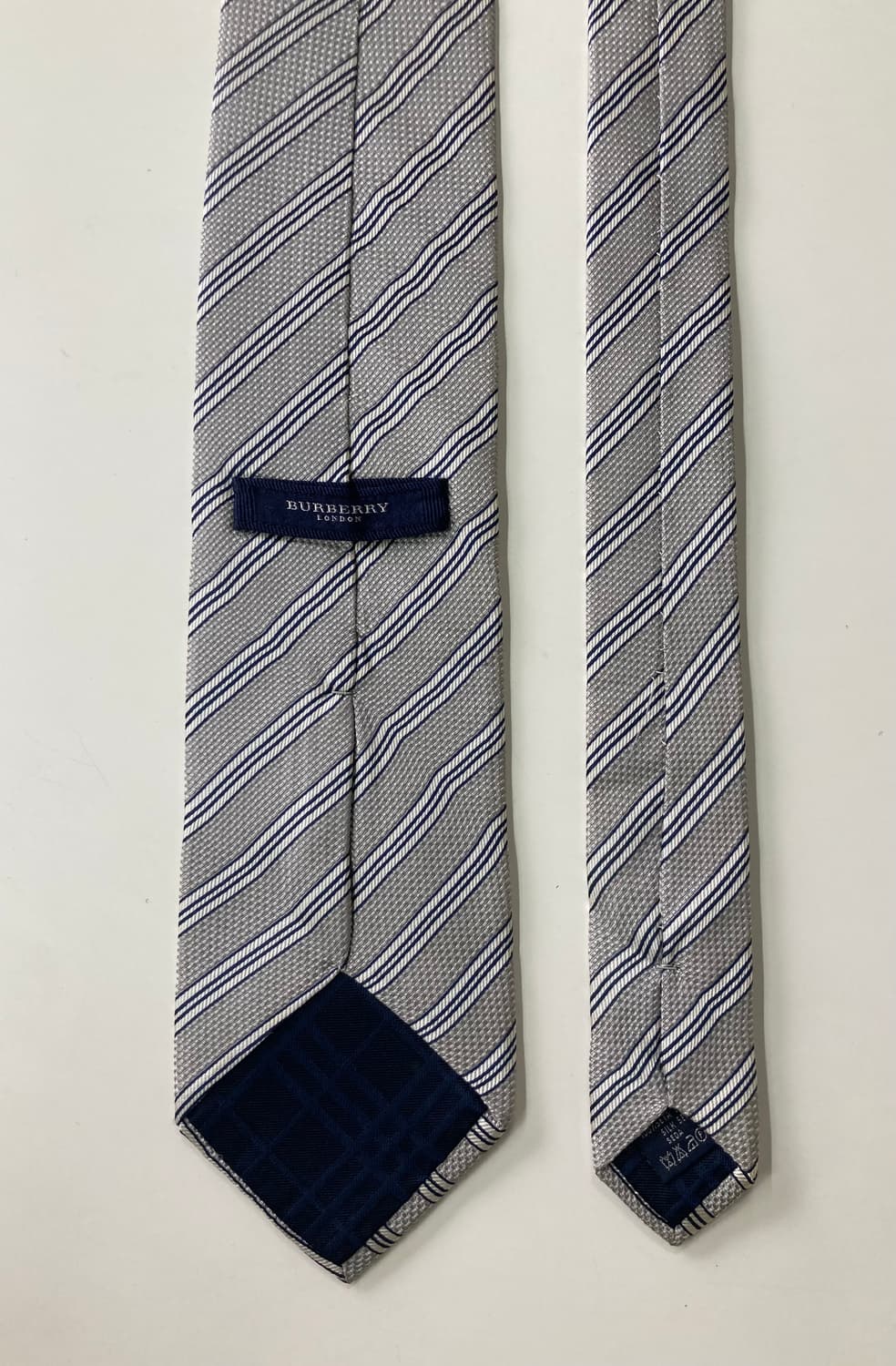 버버리 넥타이 상품이미지2