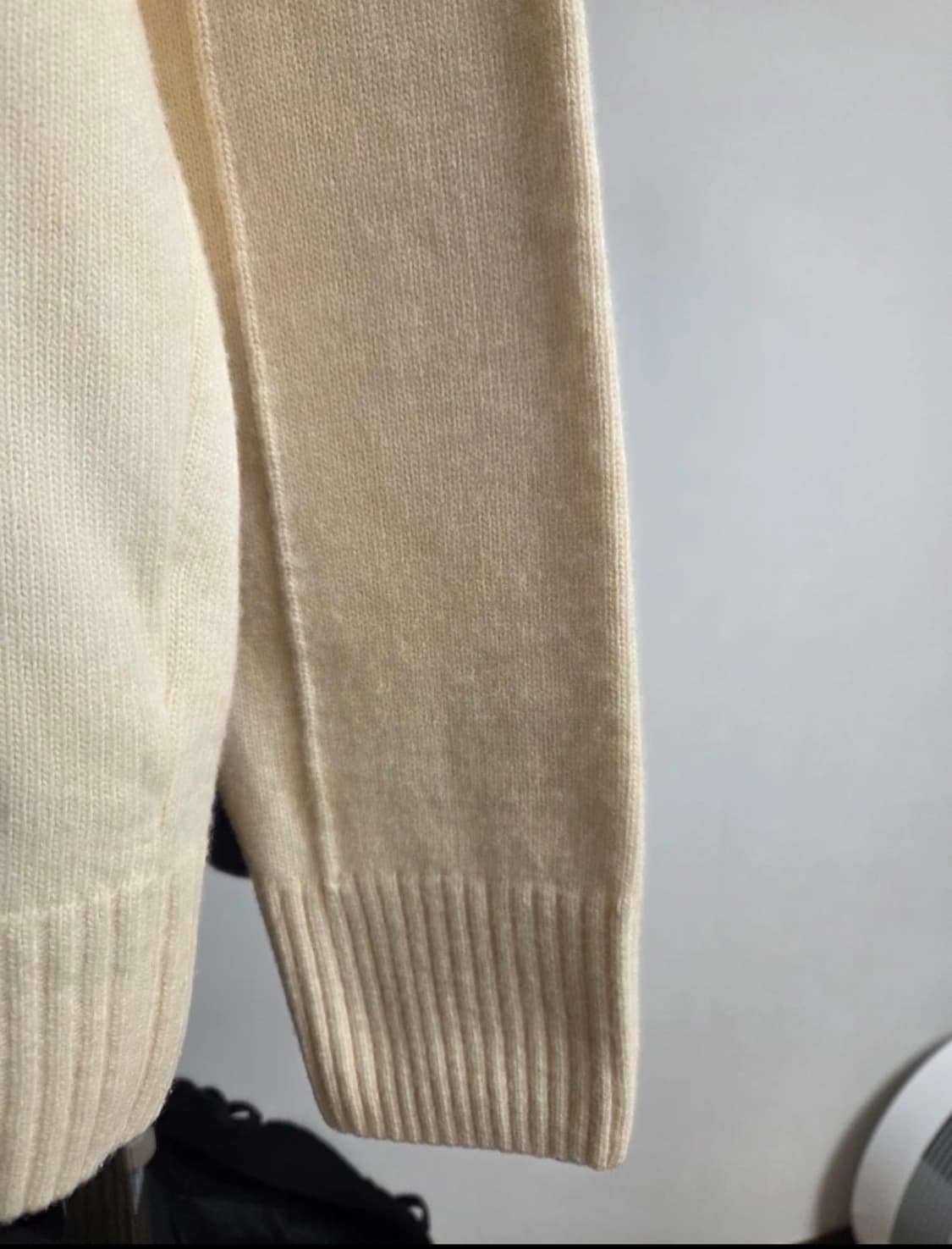 C.P. Company 아이보리 터틀넥 니트 52,105사이즈 상품이미지3