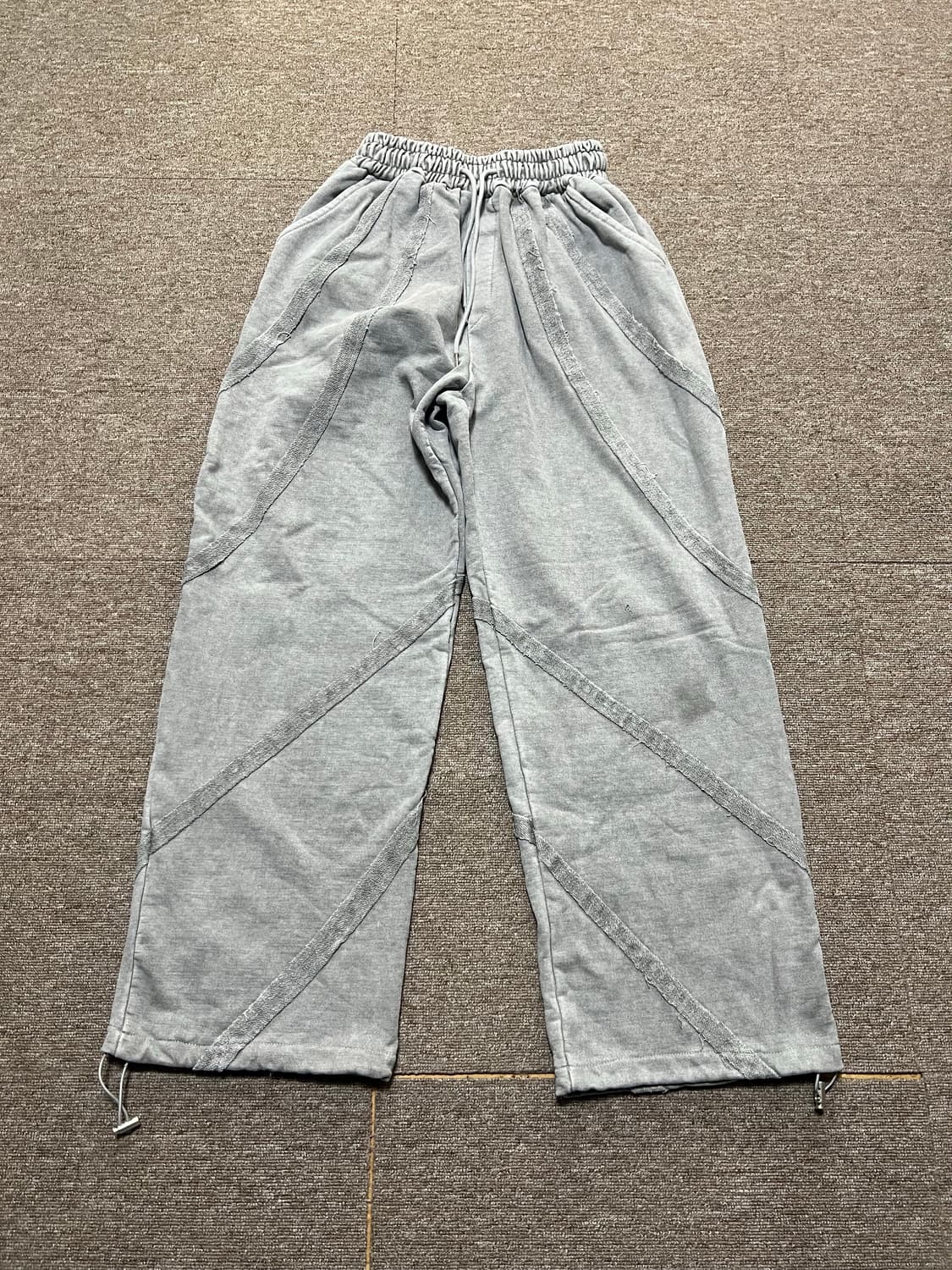 워싱 스티치 그레이 트레이닝 팬츠 상품이미지1