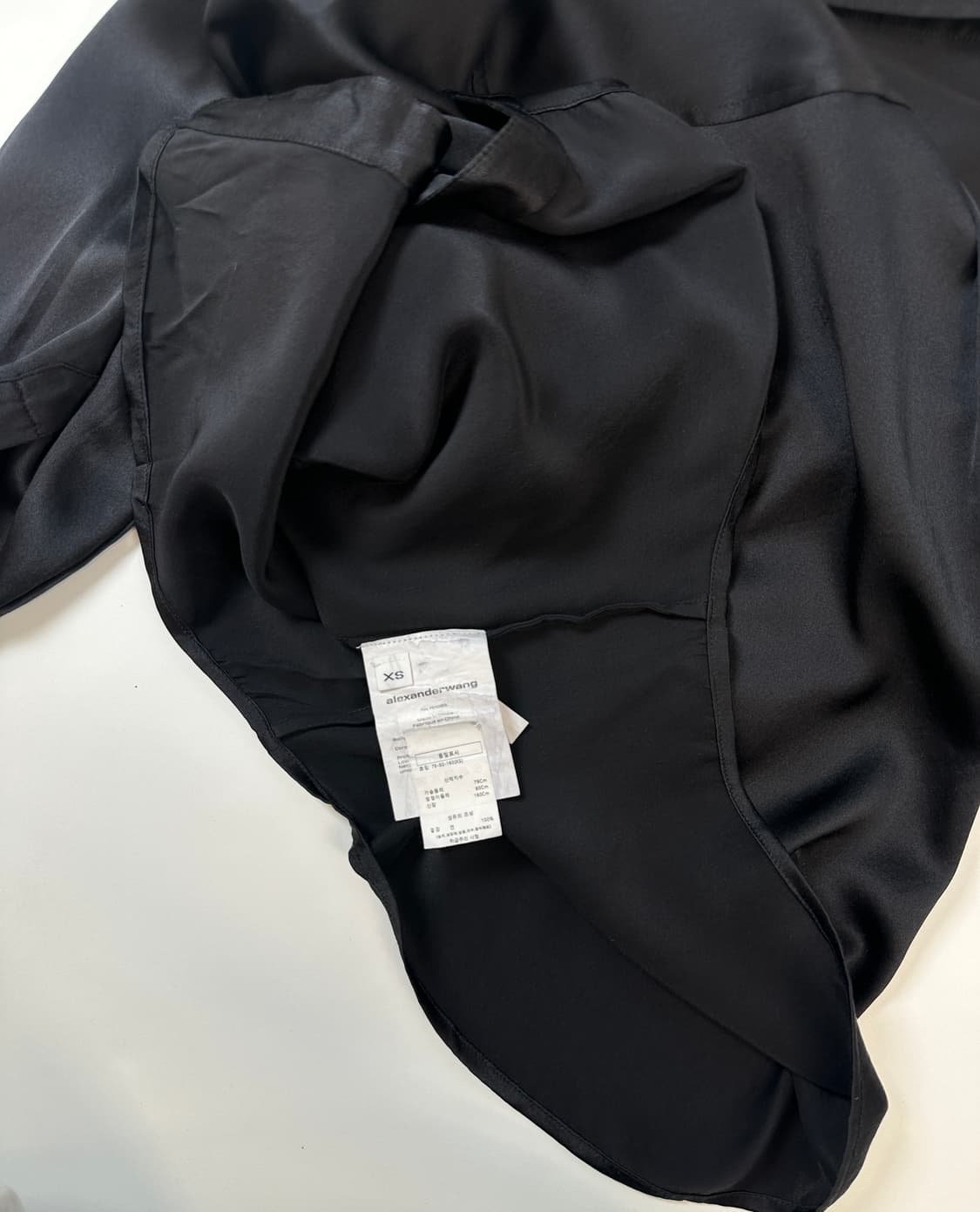 알렉산더왕 오프숄더 실크블라우스 xs 상품이미지5