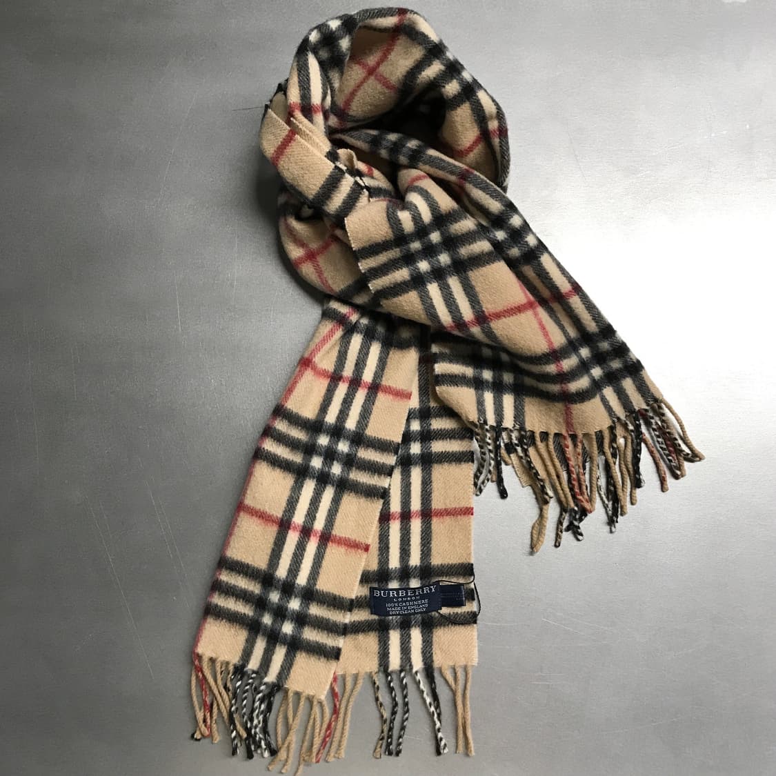 버버리 정품 캐시미어 머플러 베이지 상품이미지4
