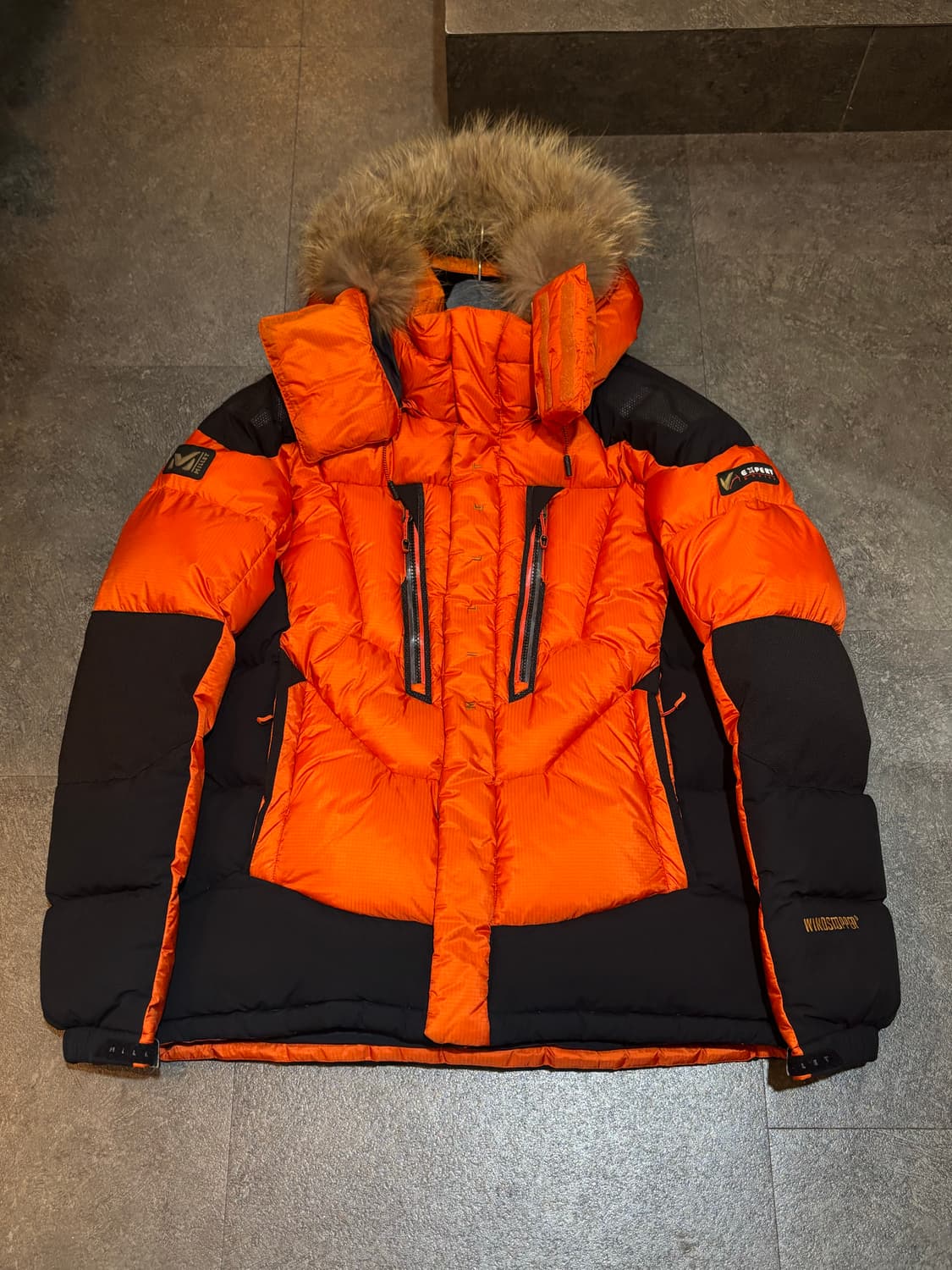 밀레 구스다운 패딩 100사이즈 상품이미지2