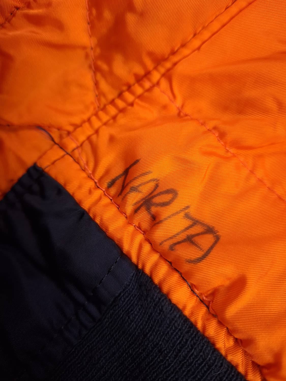 오리지날 미국제조 알파사 미공군 민수용 MA-1 항공자켓 상품이미지9