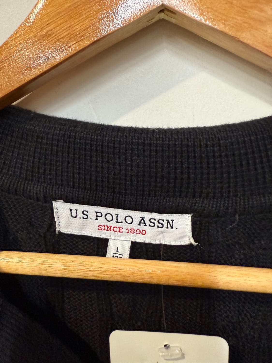 폴로 블랙 카라 니트 상품이미지3