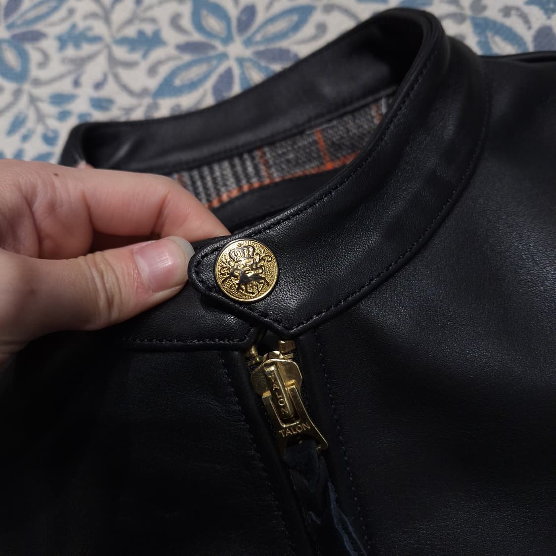 CARPHEY 블랙 말가죽 금장버튼 펑크 락시크 라이더자켓 레더자켓 상품이미지6