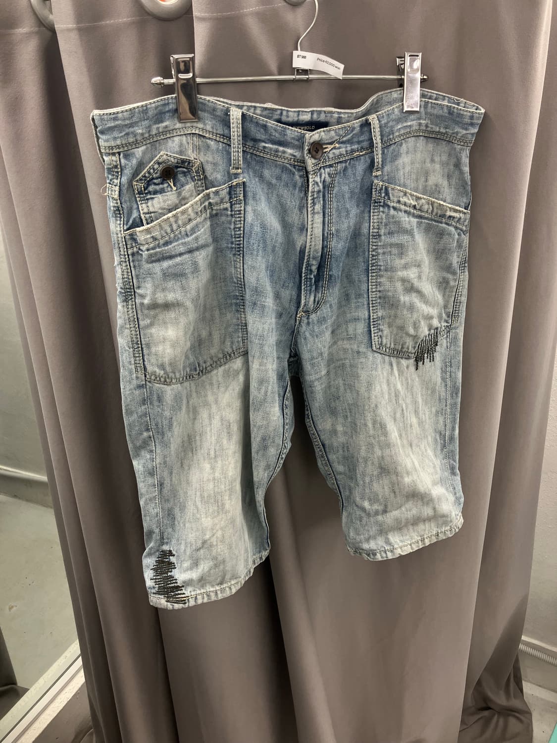 알뉴볼드 데미지 연청 하프 데님팬츠 상품이미지1