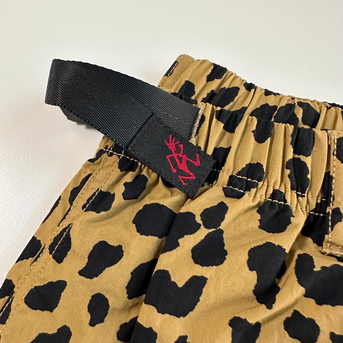 와코마리아 x 그라미치 G 쇼츠 베이지 상품이미지6