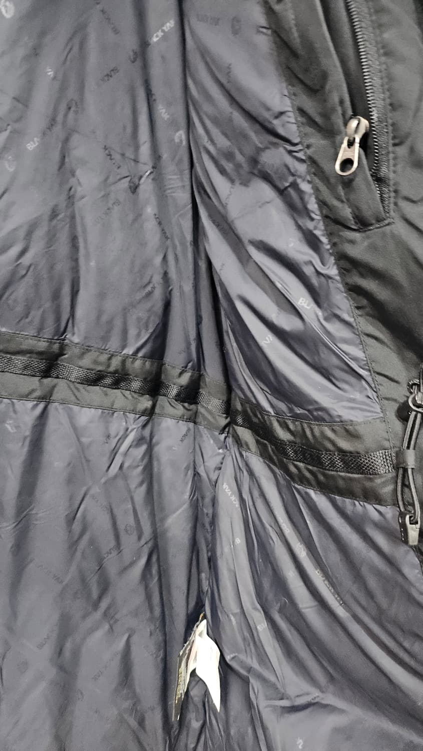 블랙야크 블랙 점퍼  상품이미지7