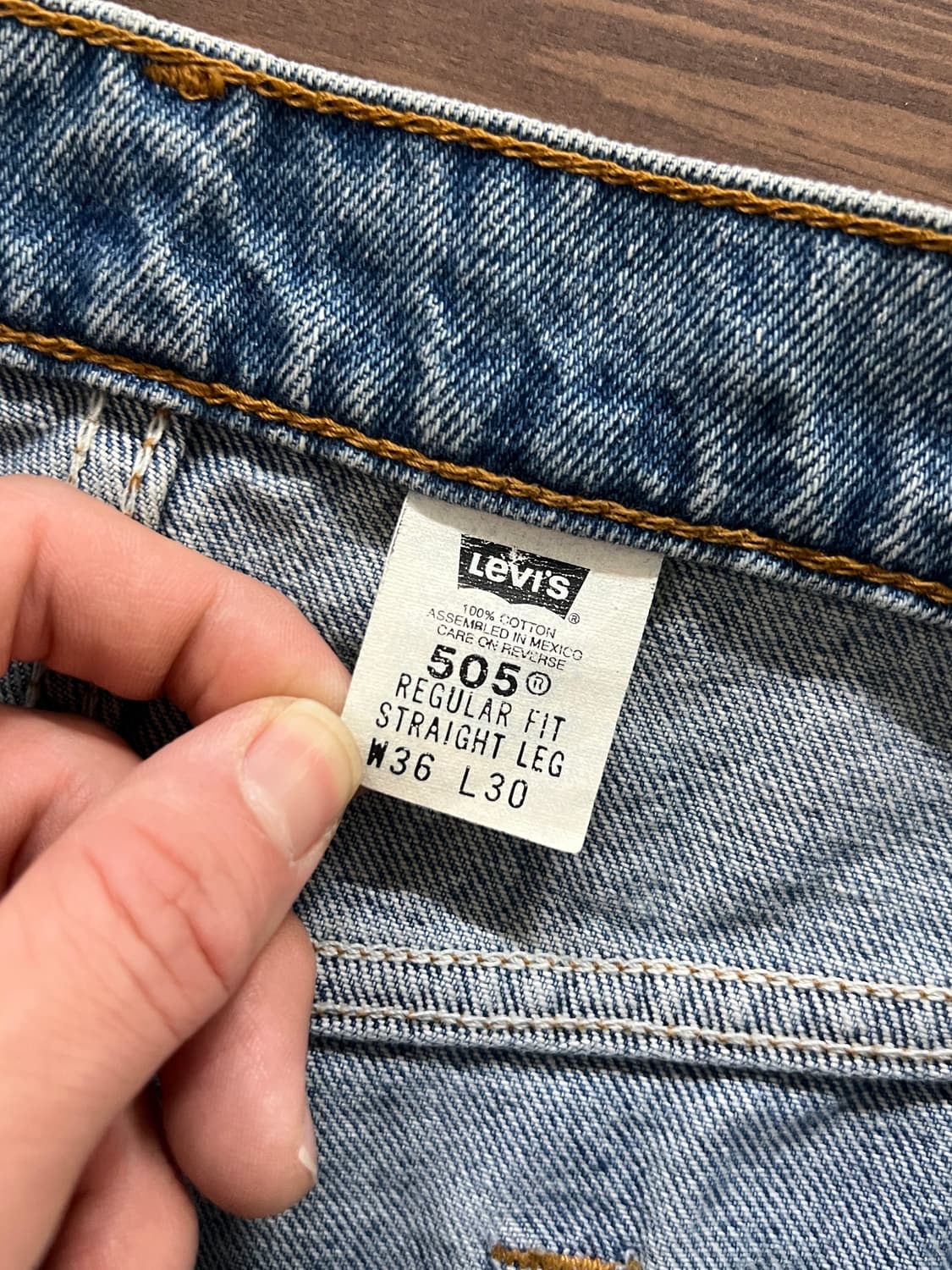 90s Levis 리바이스 505 레귤러 스트레이트 연청 데님 팬츠 상품이미지7