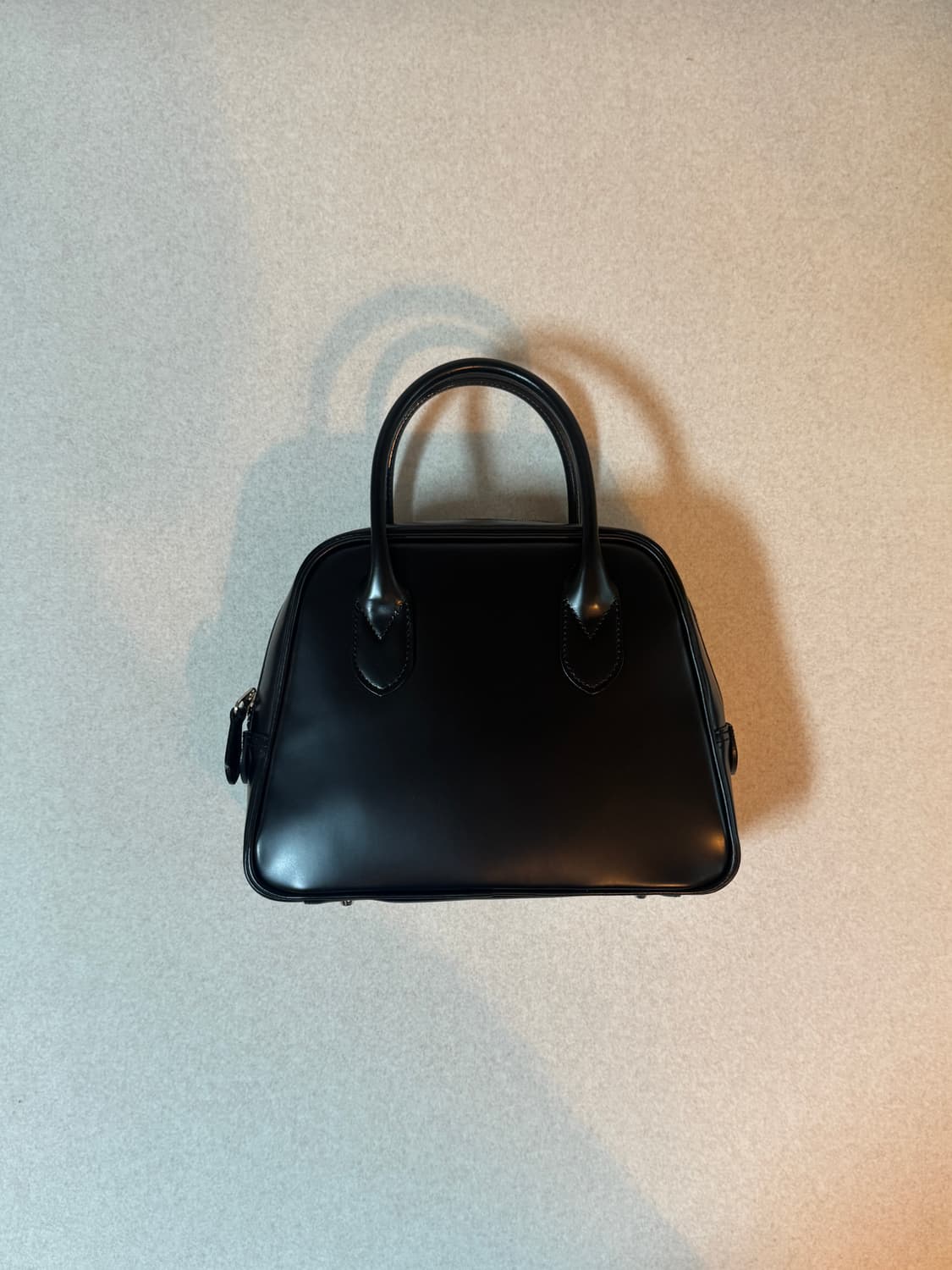 꼼데가르송 아오야마 백 라운드 2호 상품이미지1