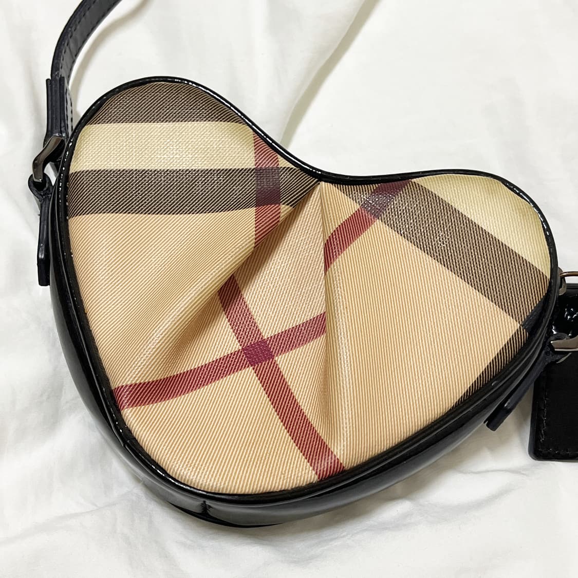 희귀빈티지 ) burberry 버버리 노바체크 하트백 상품이미지3