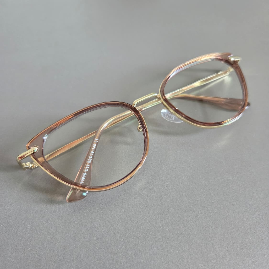Vintage 골드 안경테 상품이미지1