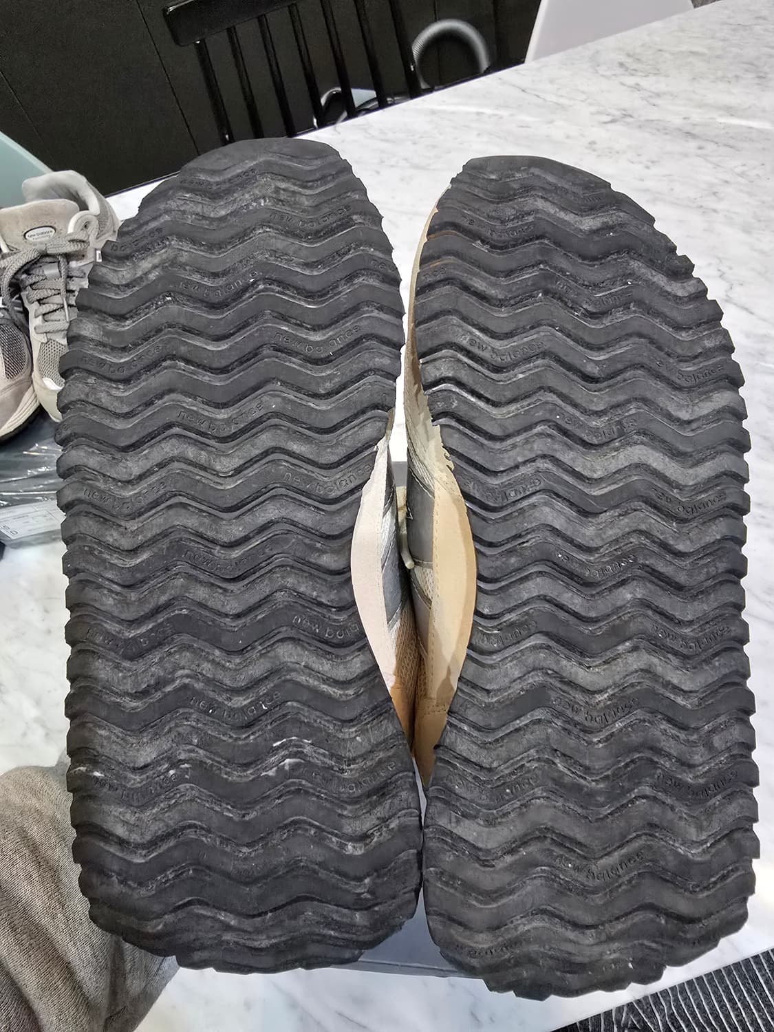 뉴발란스운동화 237cb 씨솔트 240 판매합니다 상품이미지8