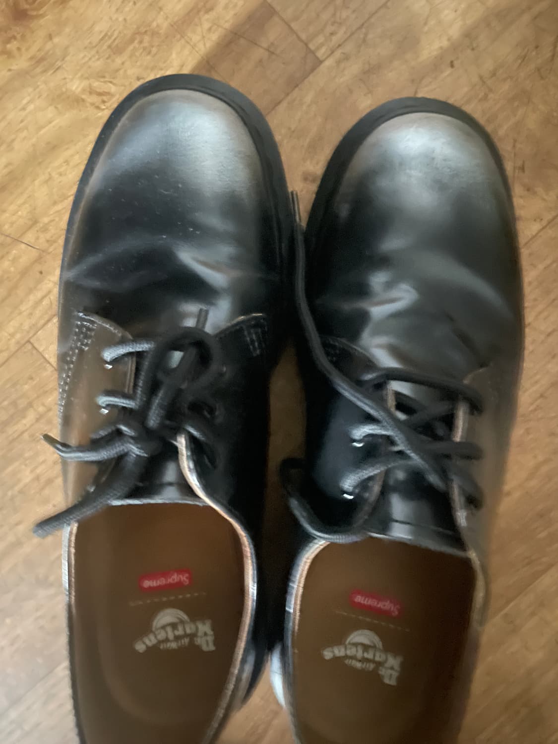 닥터마틴x슈프림1461그레이실버 250(uk6)판매합니다! 상품이미지4