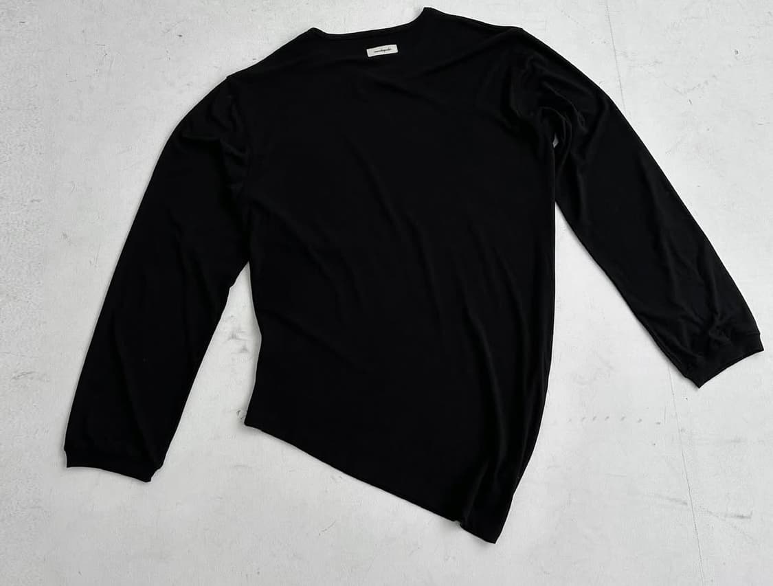 뉴치프시크 디피 Literal drape t shirts 상품이미지1