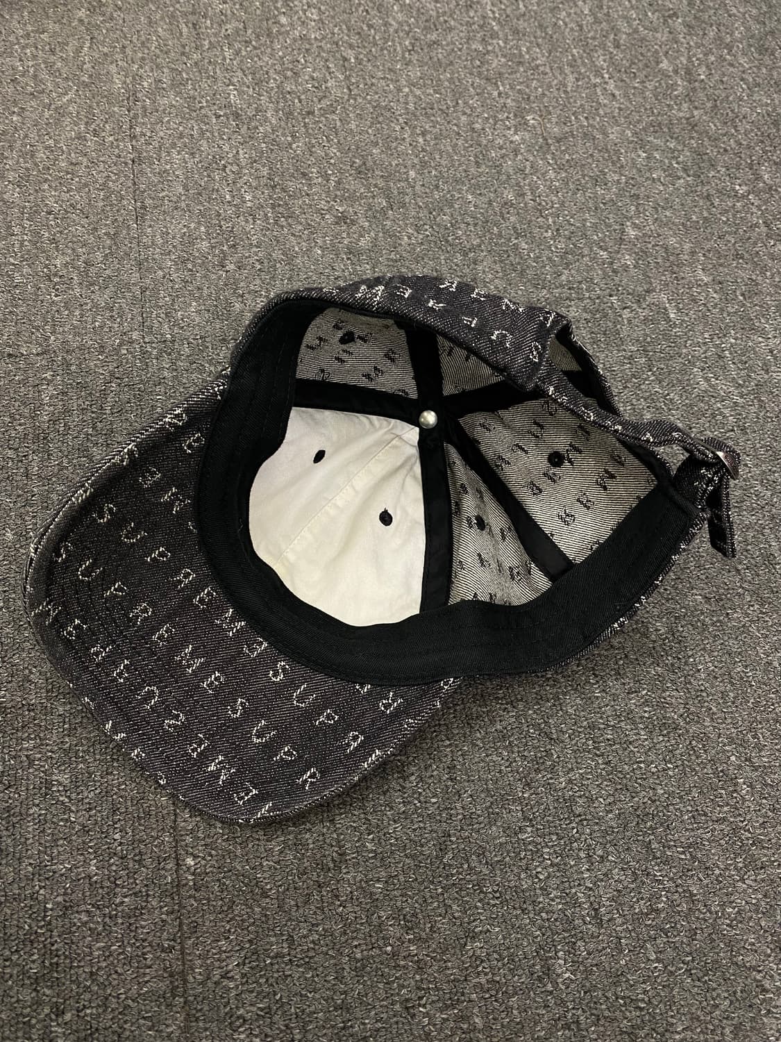 슈프림 20SS 자카드 로고 데님 캡 상품이미지2