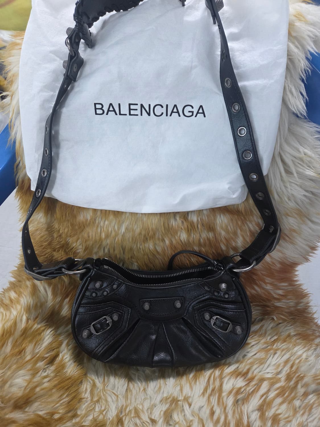 발렌시아가 숄더백  상품이미지1