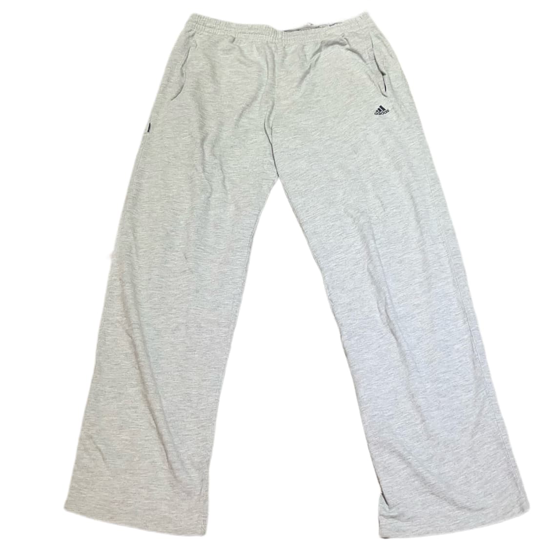 아디다스 라이트그레이 빅 면츄바 상품이미지4