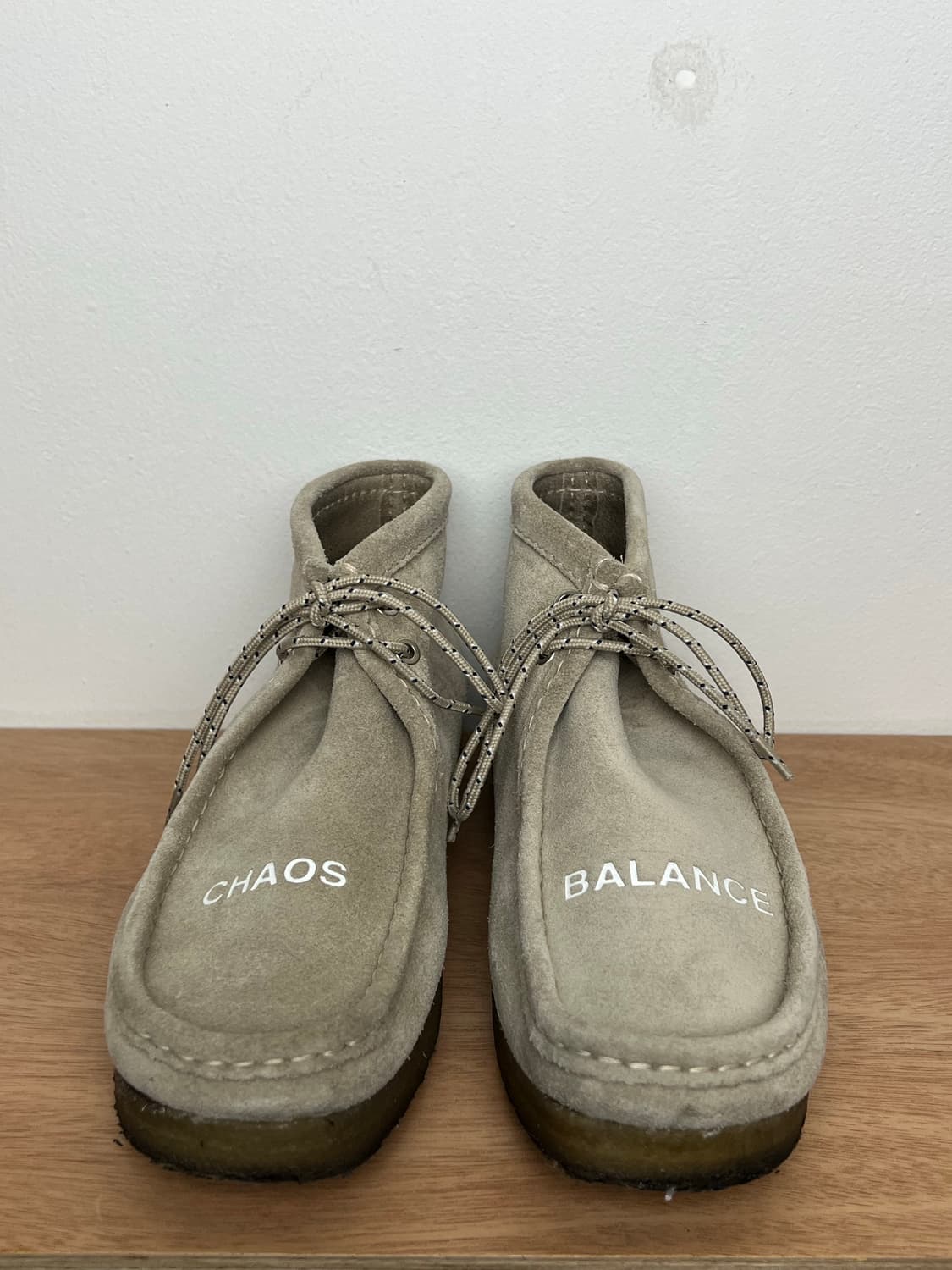 [275]언더커버 x 클락스 왈라비 부츠  상품이미지6