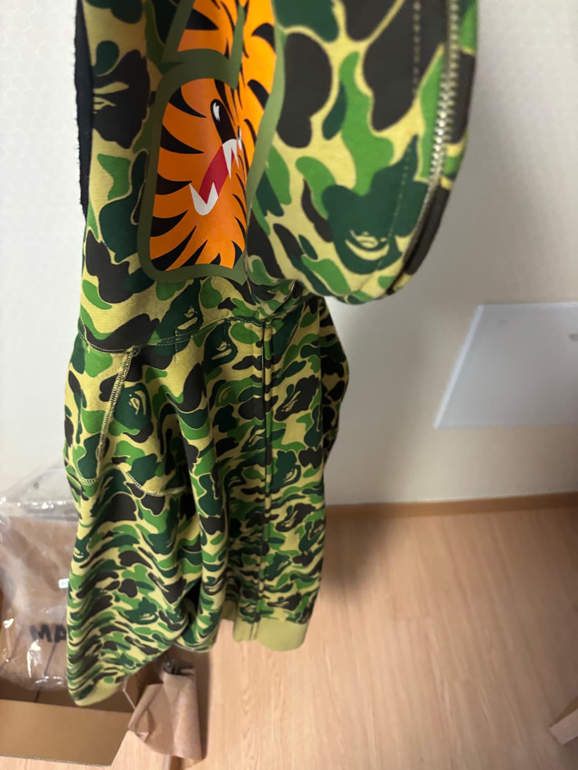 베이프 세퍼레이트 후드집업 그린 상품이미지4