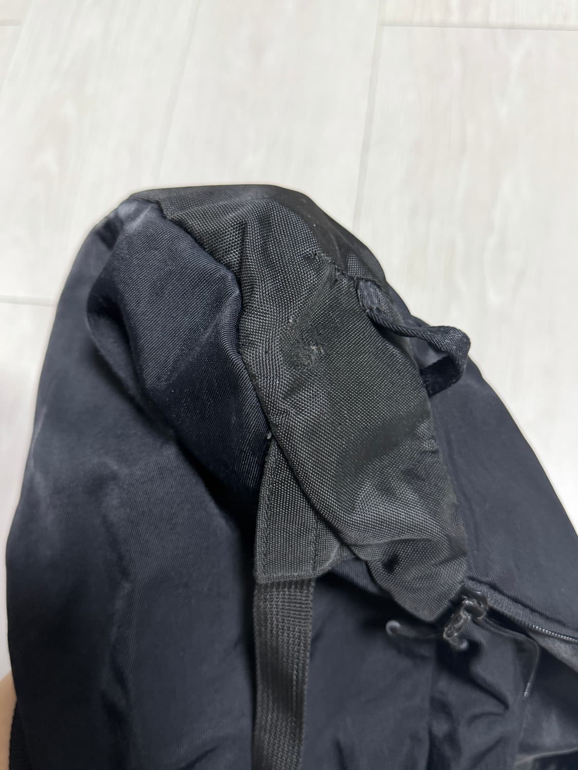 미스치프 롬버스 백팩 블랙색상 상품이미지4