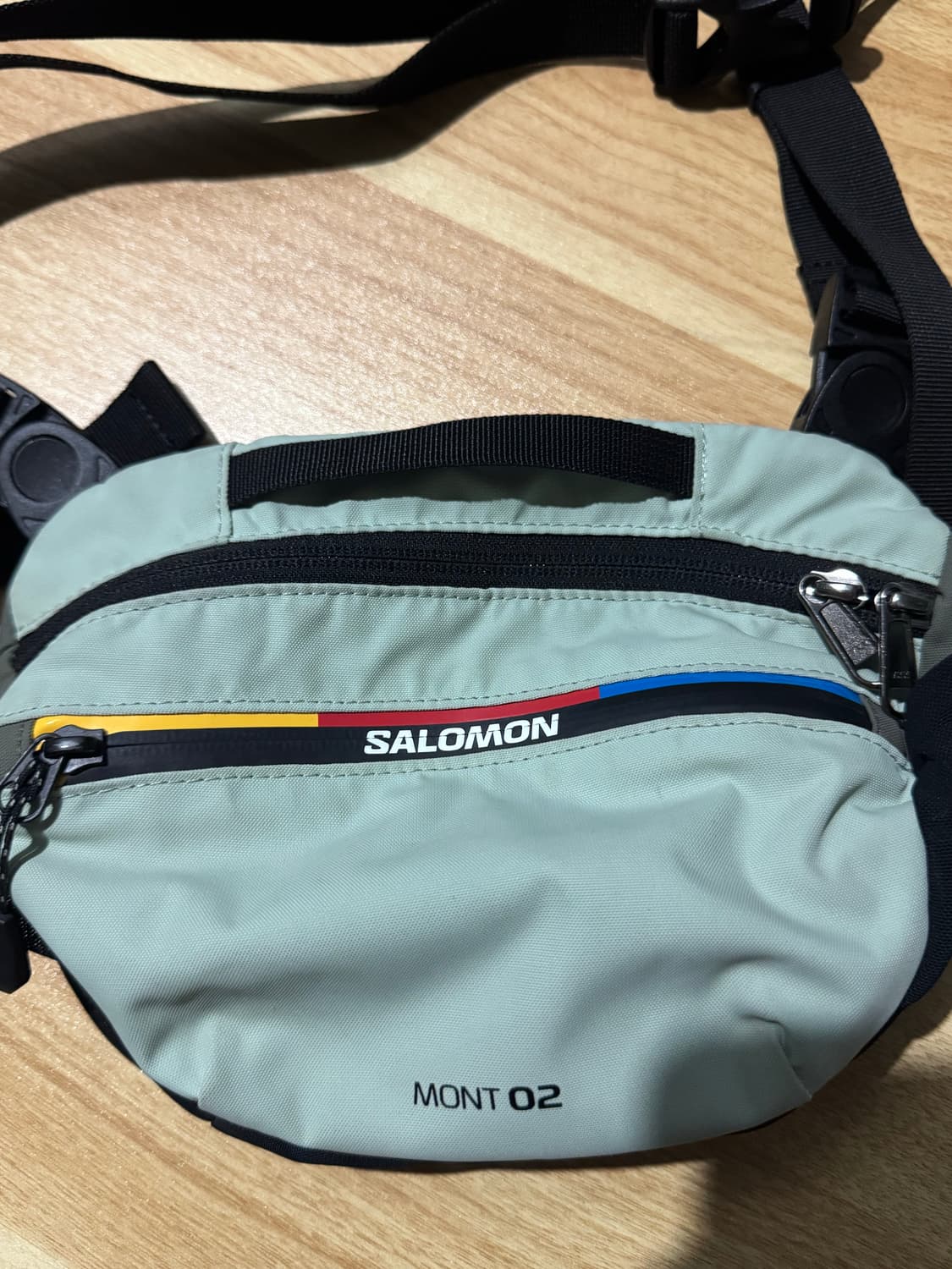살로몬 몽트 미니 크로스바디백 상품이미지2