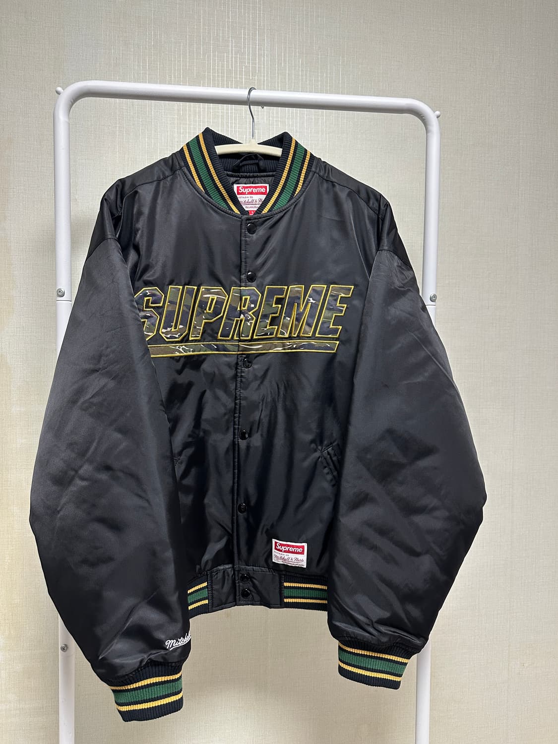 슈프림 미첼엔네스 자켓 상품이미지1