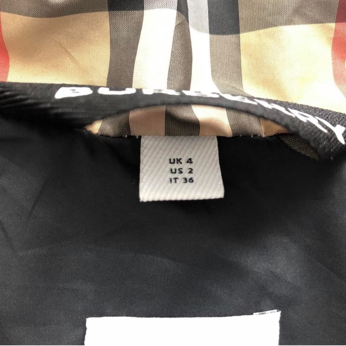 버버리 로고 테이프 후드자켓/UK4 상품이미지7