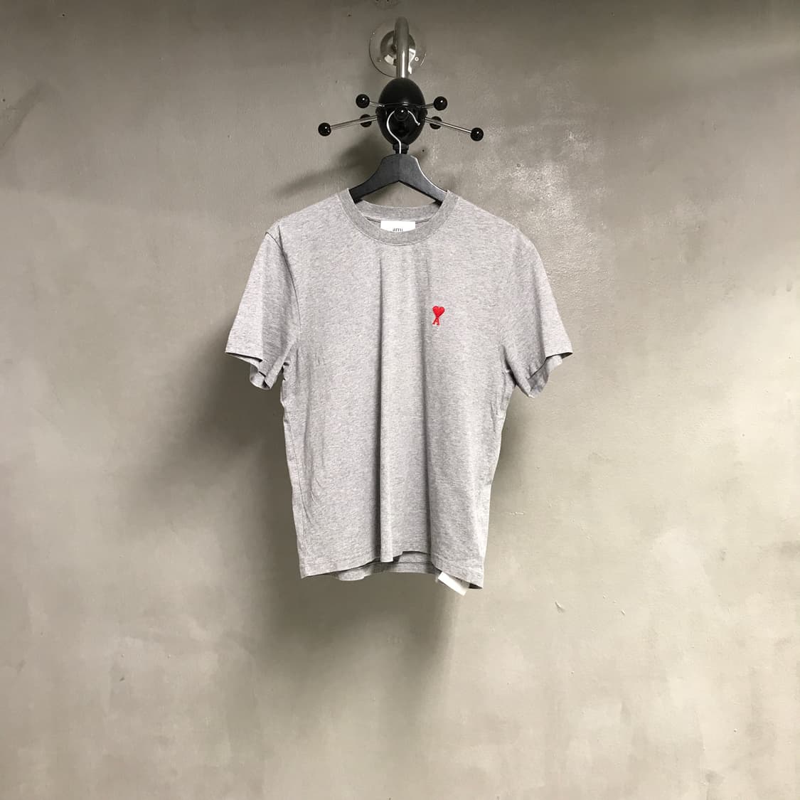 AMI 아미 그레이 반팔 티셔츠 M 상품이미지1