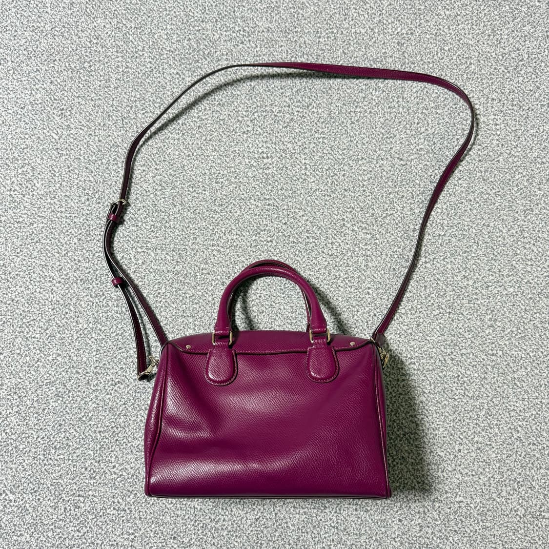 Coach 코치 미니 사첼백 핑크 상품이미지7