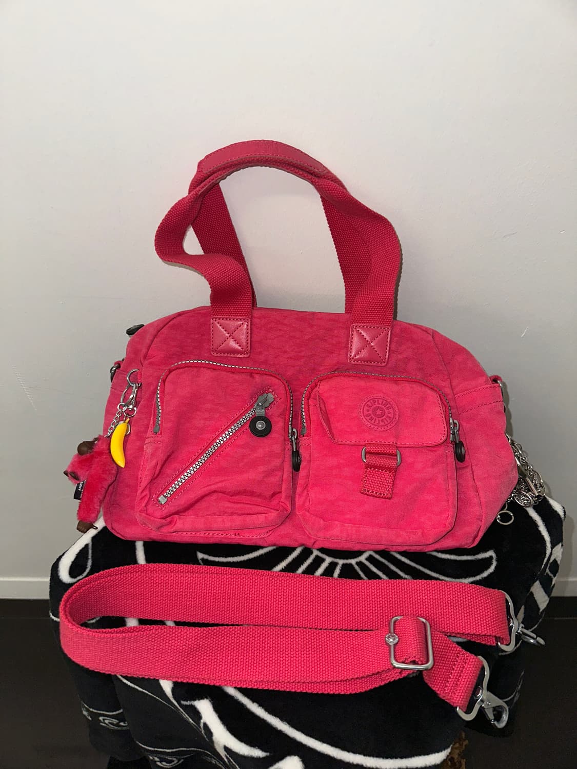 Kipling 고릴라&포켓 크로스백 핑크 상품이미지4