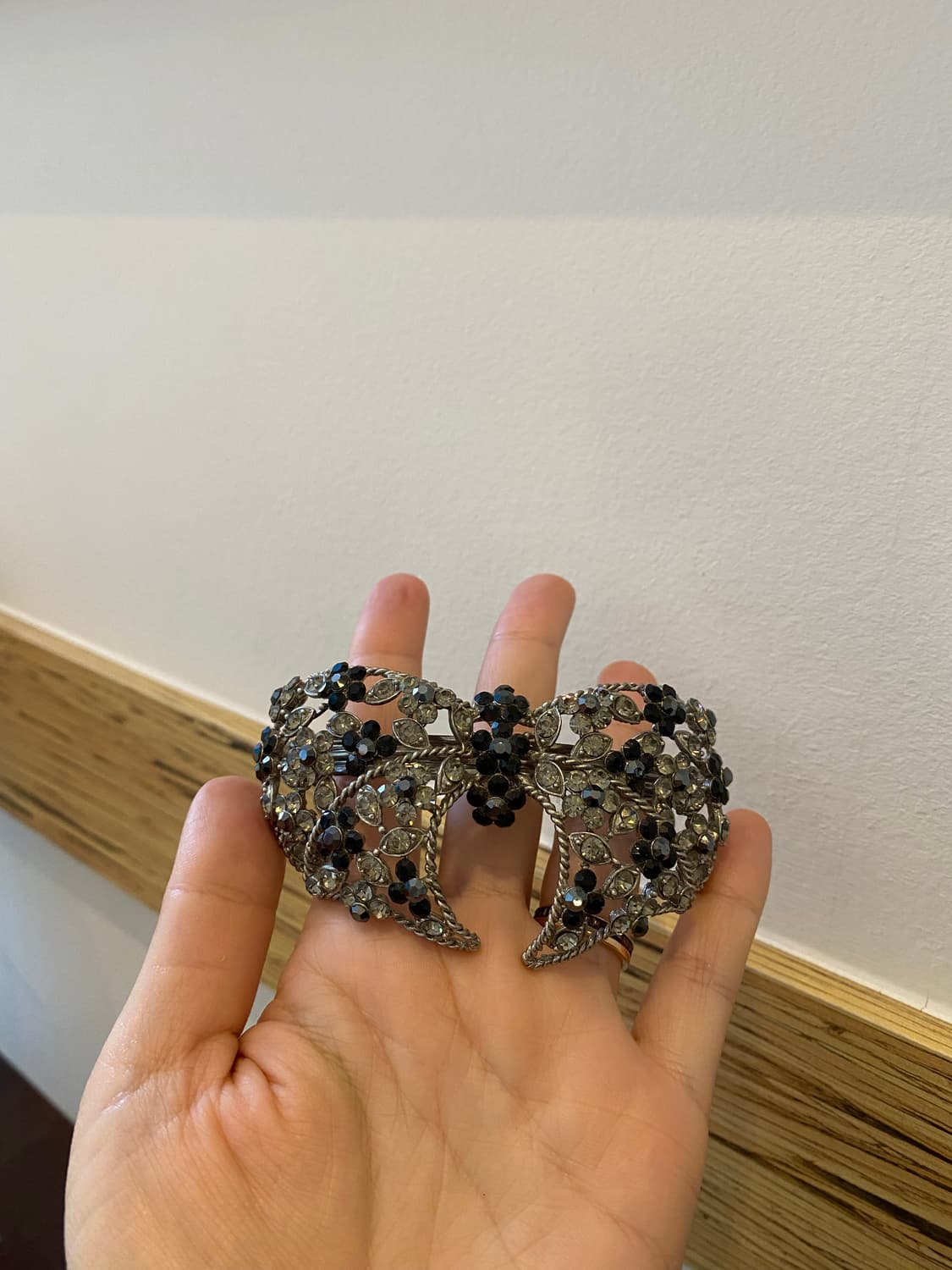 리본 블랙 크리스탈 헤어핀 상품이미지2